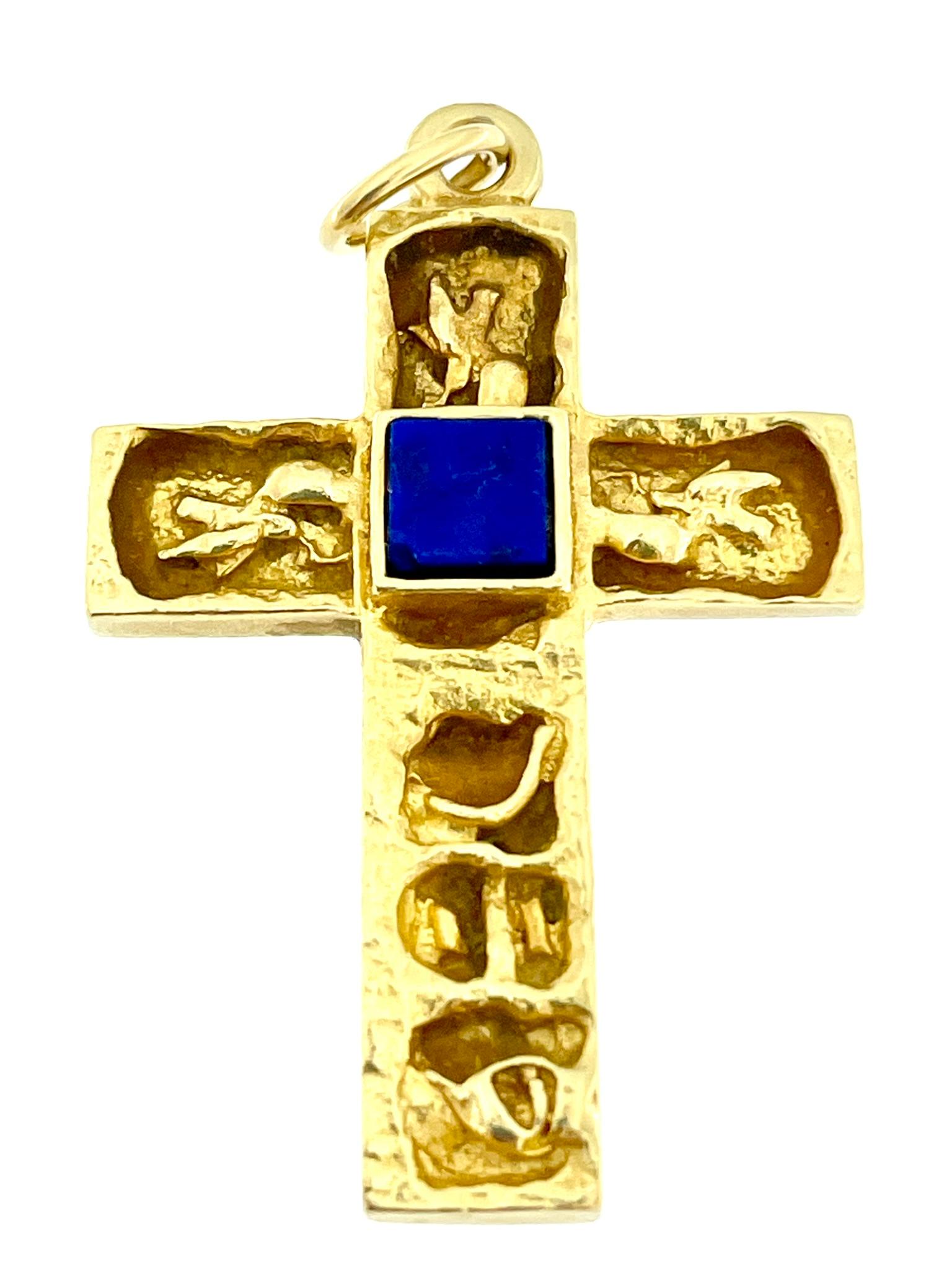 Square Cut Antique Italian 18kt Yellow Gold Cross with Lapis Lazuli For Sale