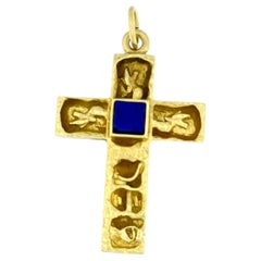 Croix italienne ancienne en or jaune 18 carats avec lapis-lazuli
