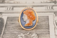 Antique Italian 18th Century Georgian Gold Cameo Ring Bust of Medusa Hardstone