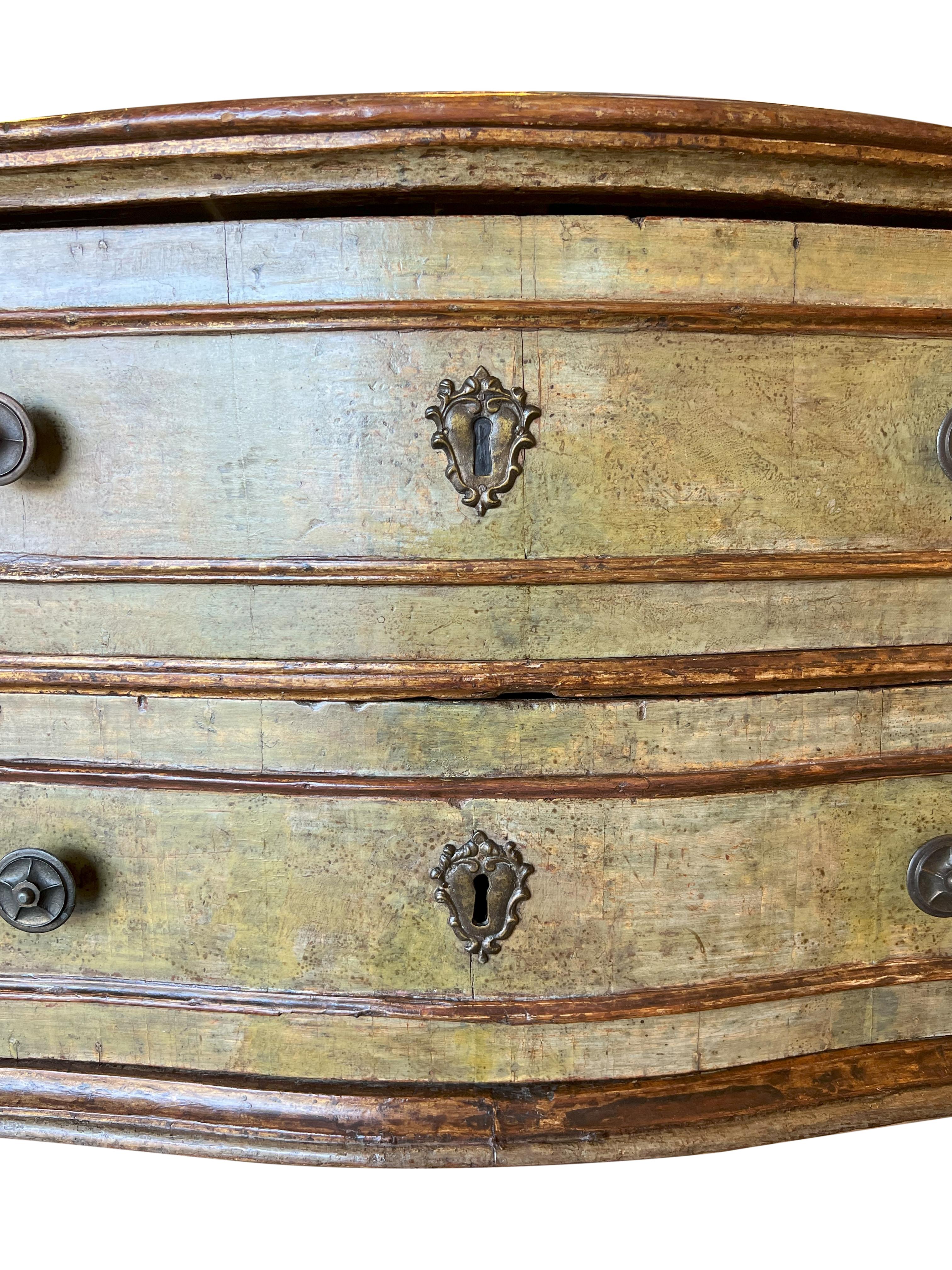 Antique Italian 18th Century Hand Painted Louis XV Chest of Drawers Marchigiano  For Sale 6