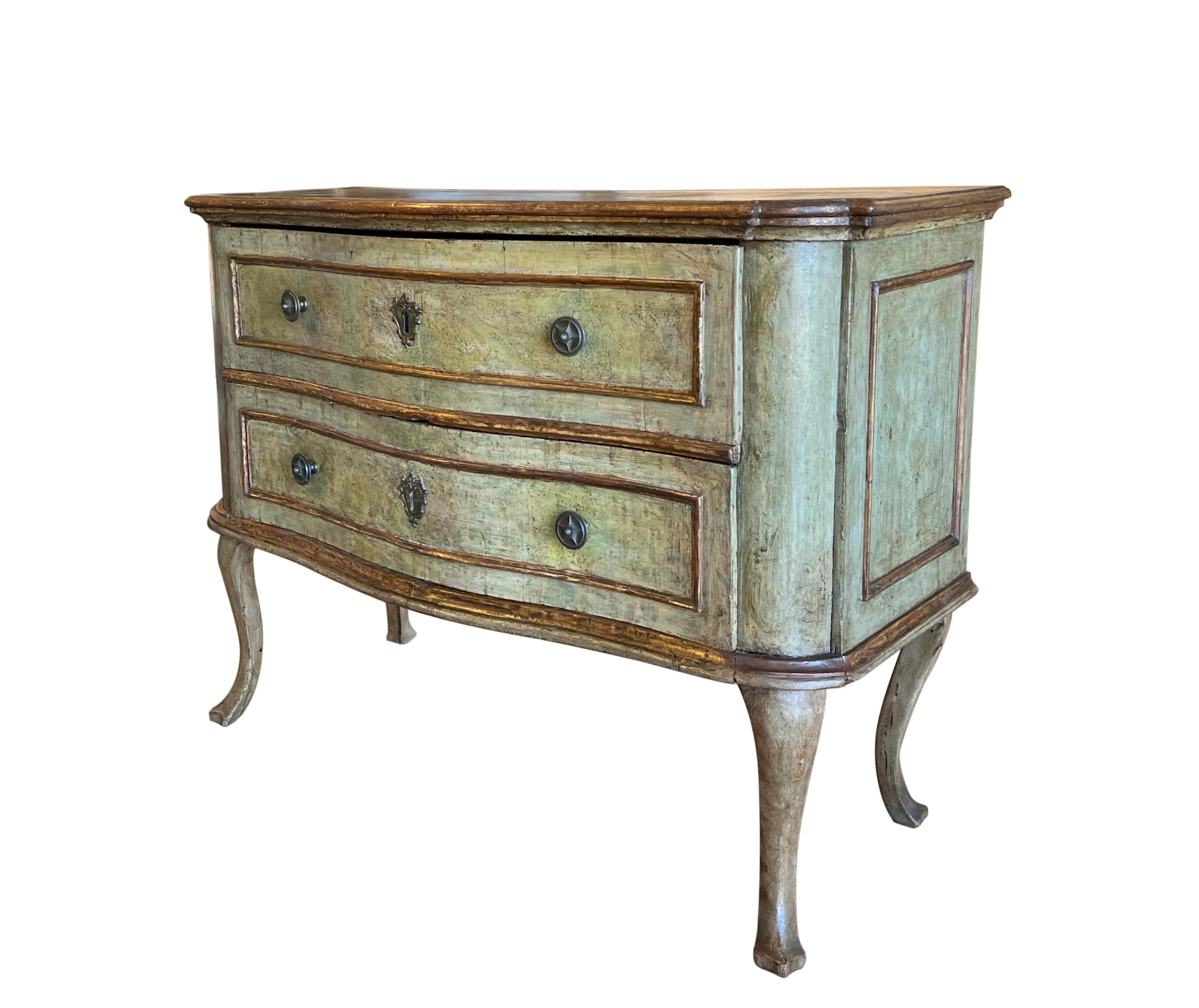 Antique Italian 18th Century Hand Painted Louis XV Chest of Drawers Marchigiano  For Sale 2