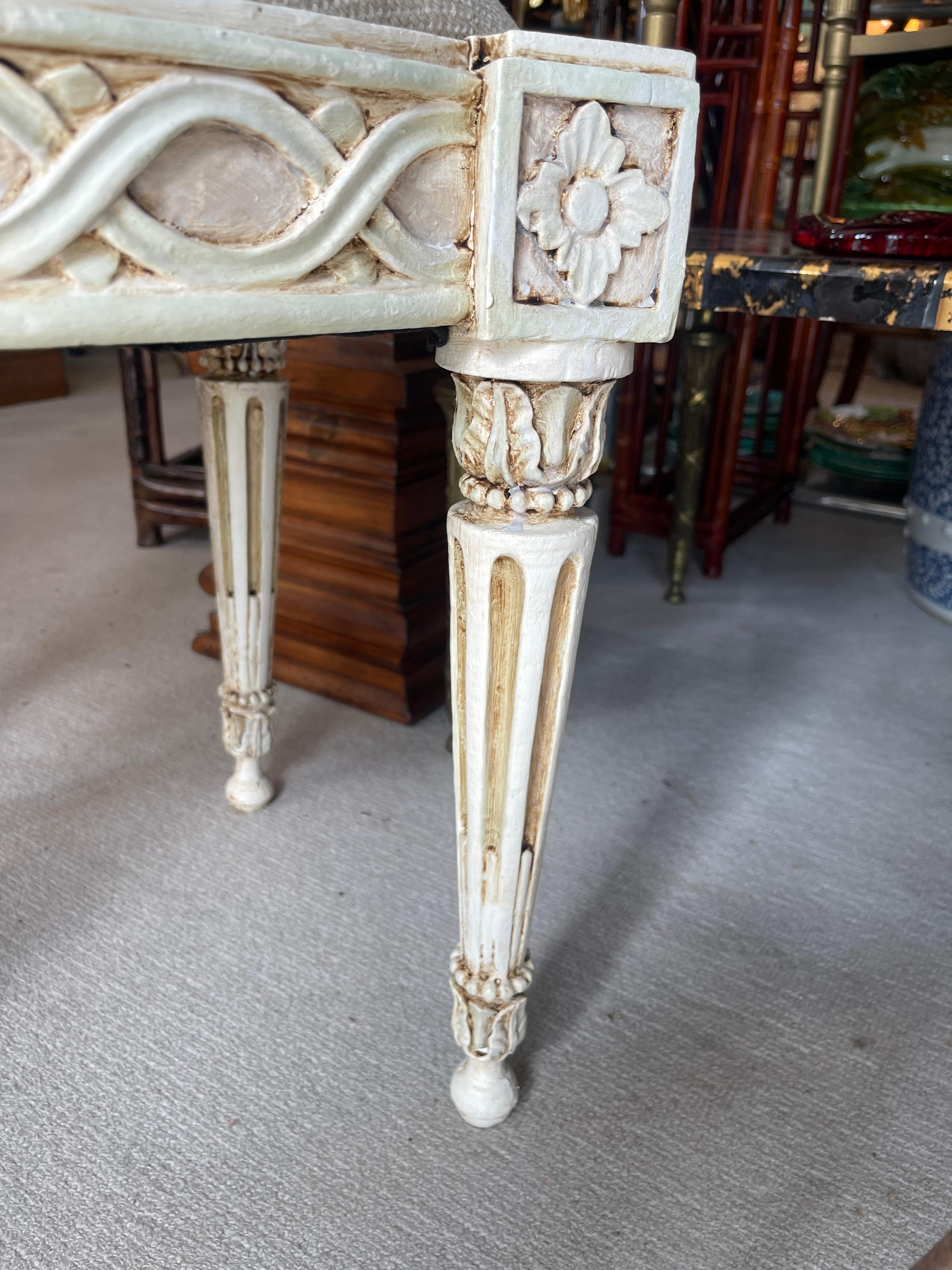Italian 18Th Century. Painted Baroque Chairs Set Of 4 in vendita 10