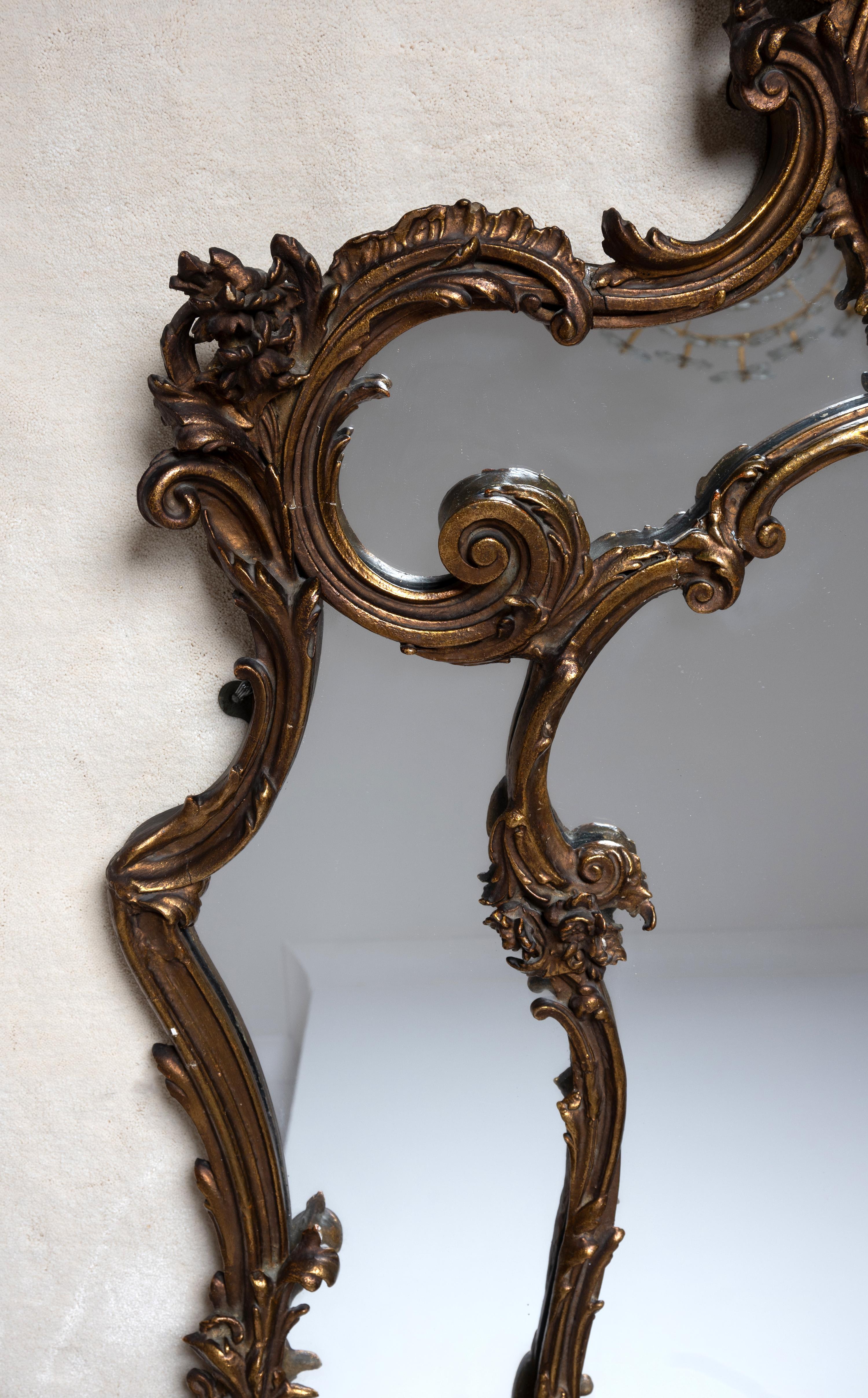 Antique Italian 19th Century Giltwood Wall Mirror  For Sale 4