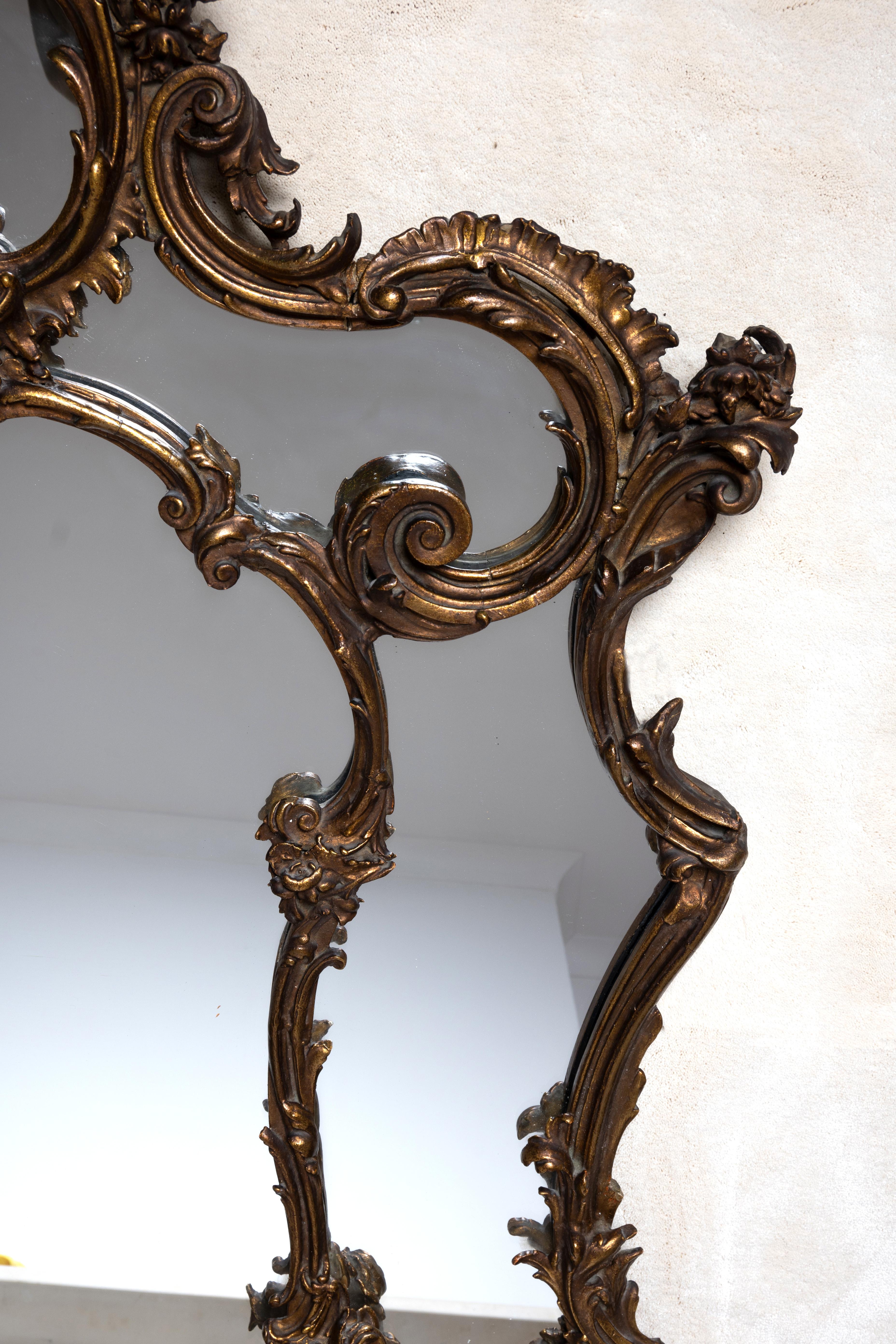 Antique Italian 19th Century Giltwood Wall Mirror (miroir en bois doré)  en vente 2