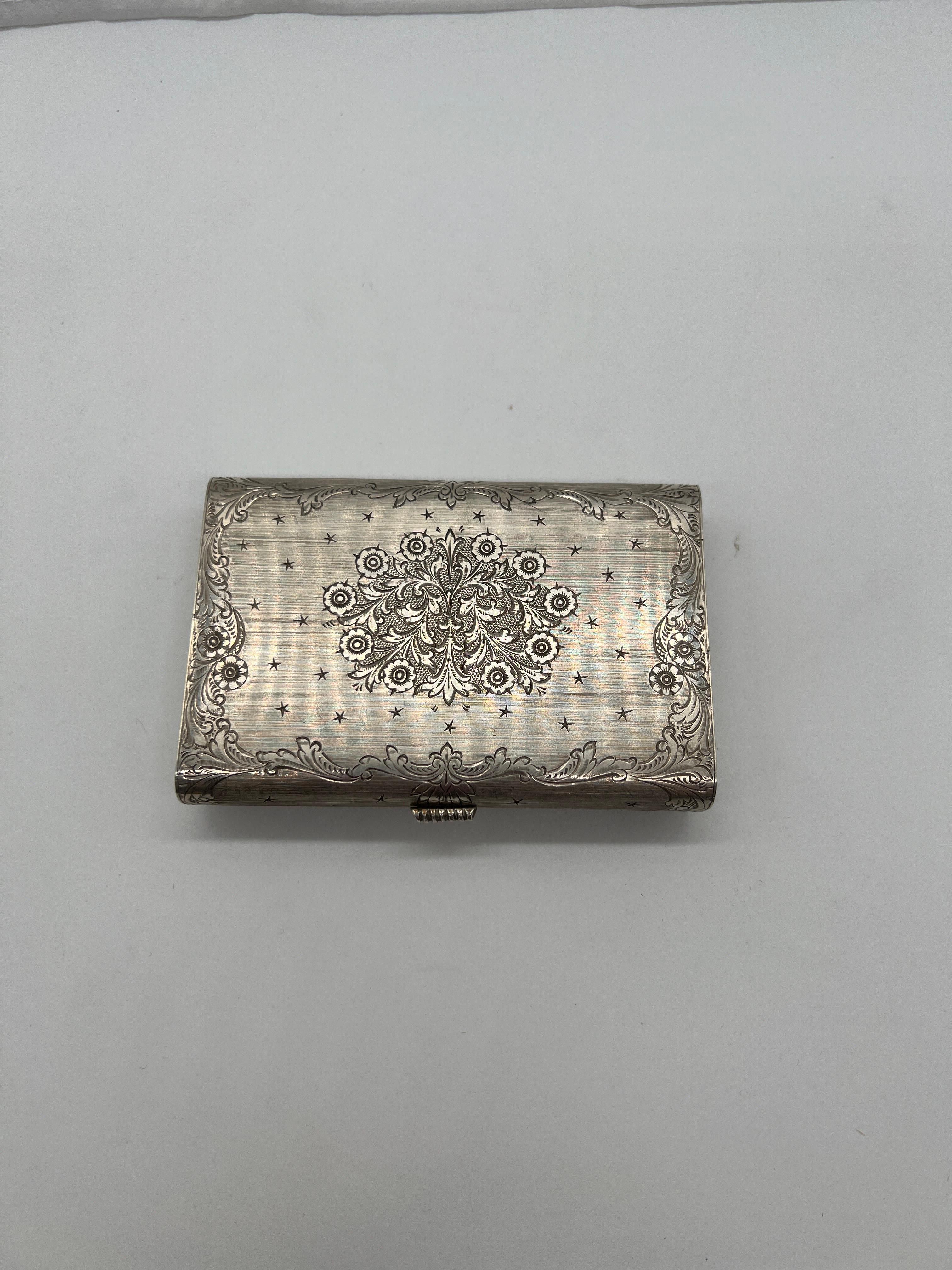 20th Century Antique Italian 800 Hand Chased Silver & Ruby Inset Minaudière Vanity Case For Sale