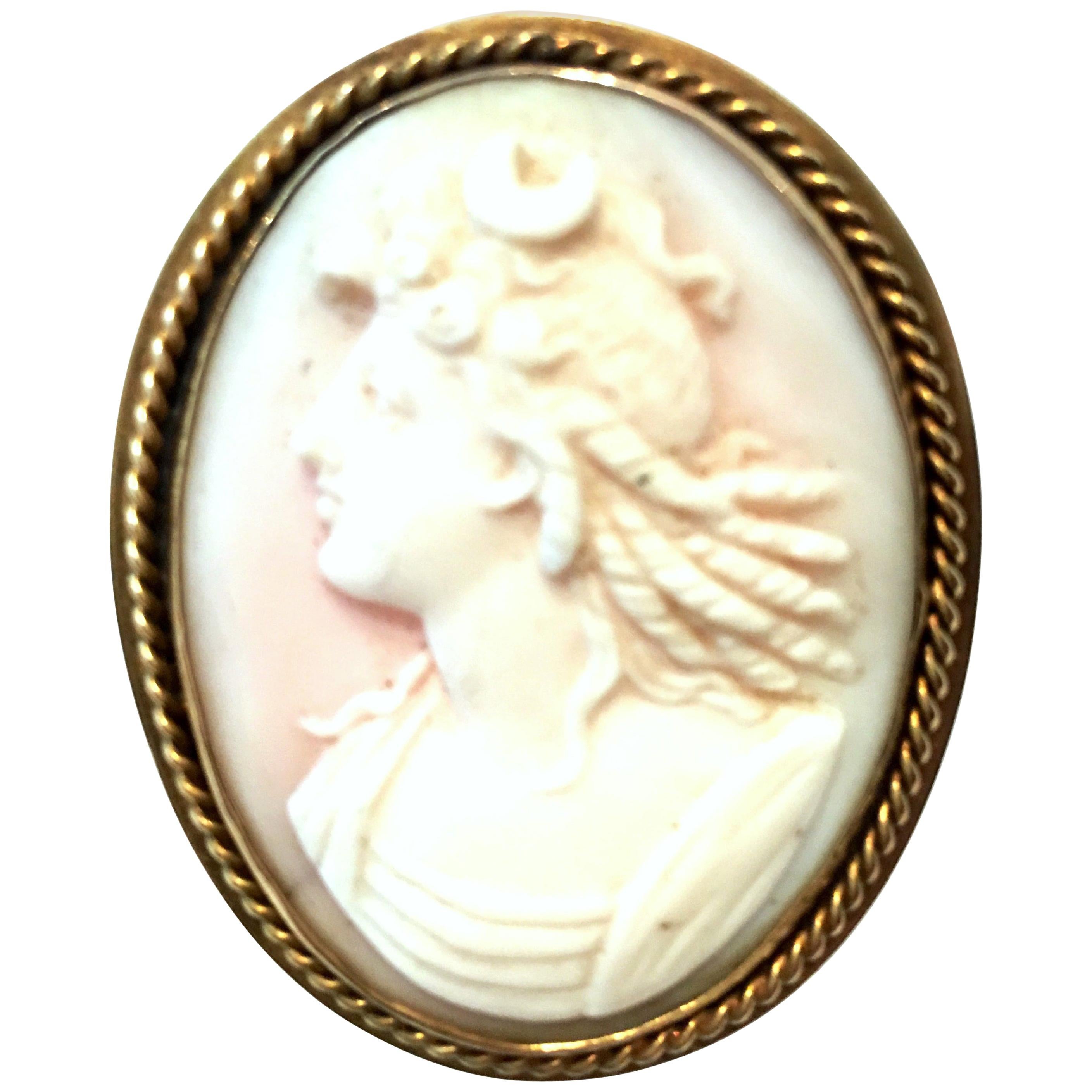 Antique Italian 9K Gold & Highly Carved Pink Shell Cameo Brooch For Sale
