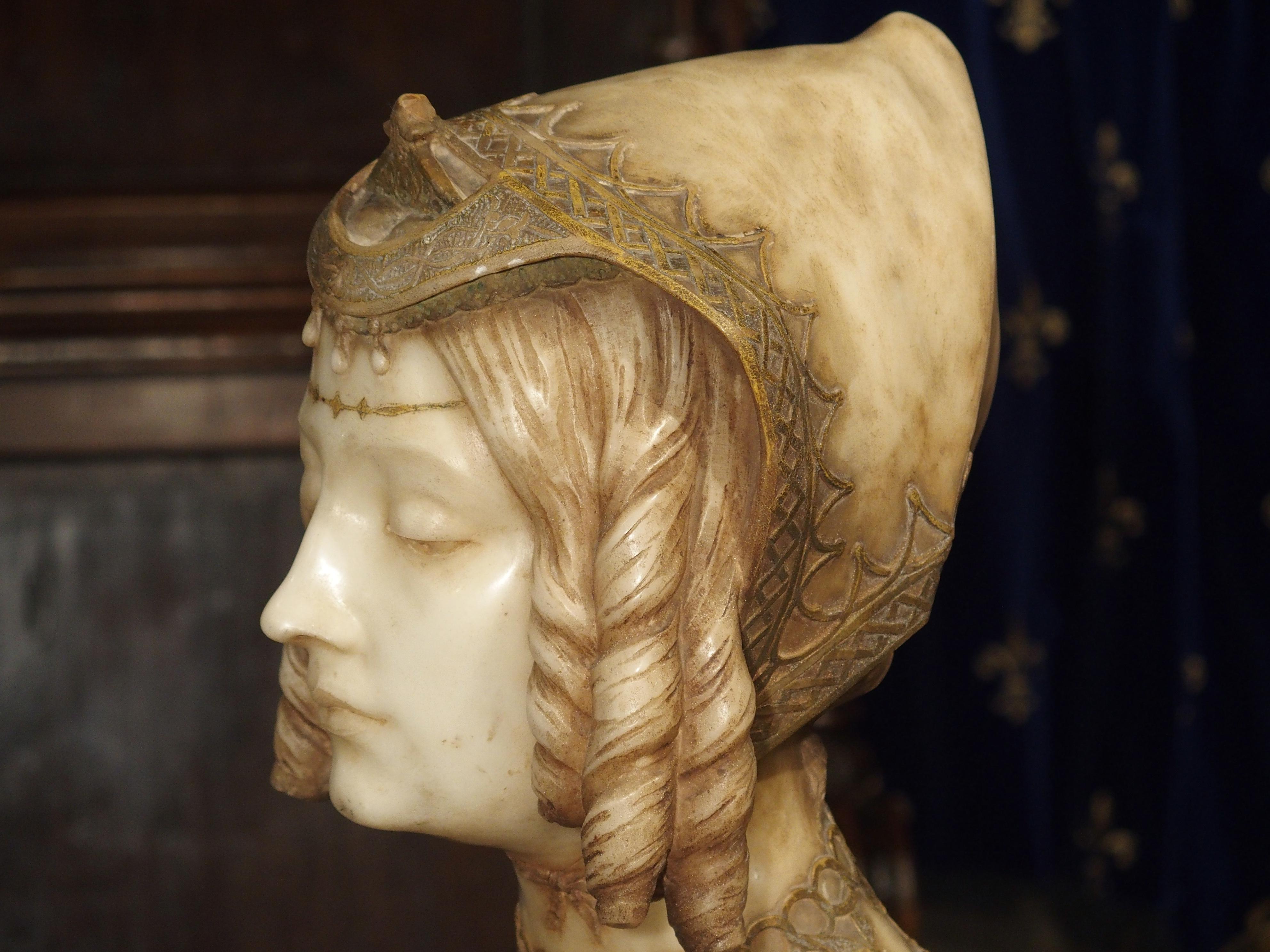 Antique Italian Alabaster Bust of the Grand Princess of Tuscany, circa 1890 In Good Condition In Dallas, TX