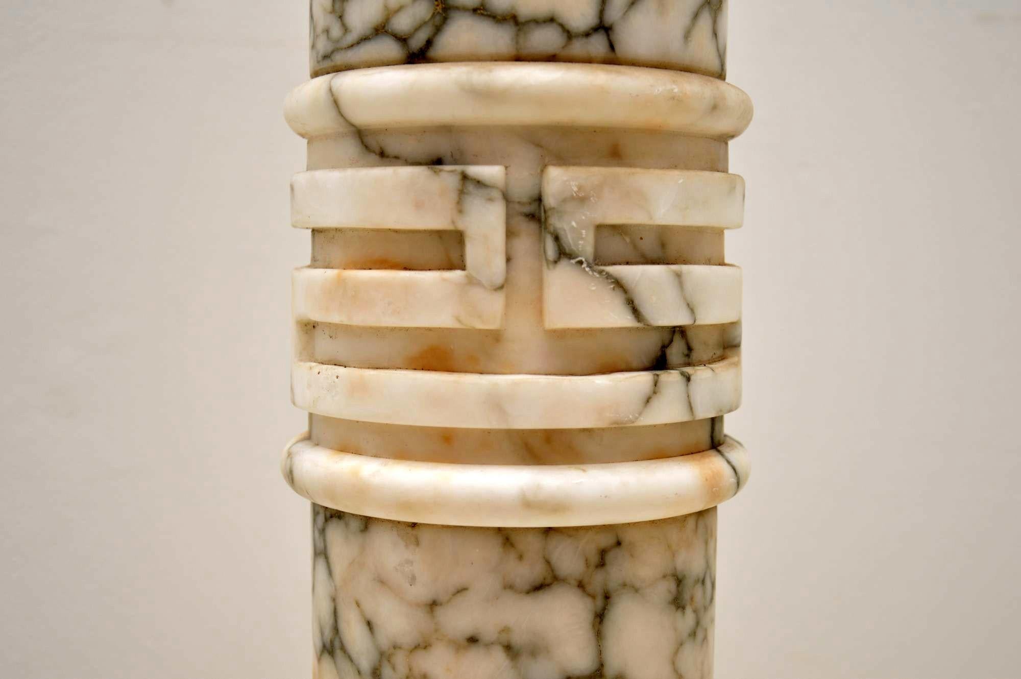 Antique Italian Alabaster Column In Good Condition In London, GB