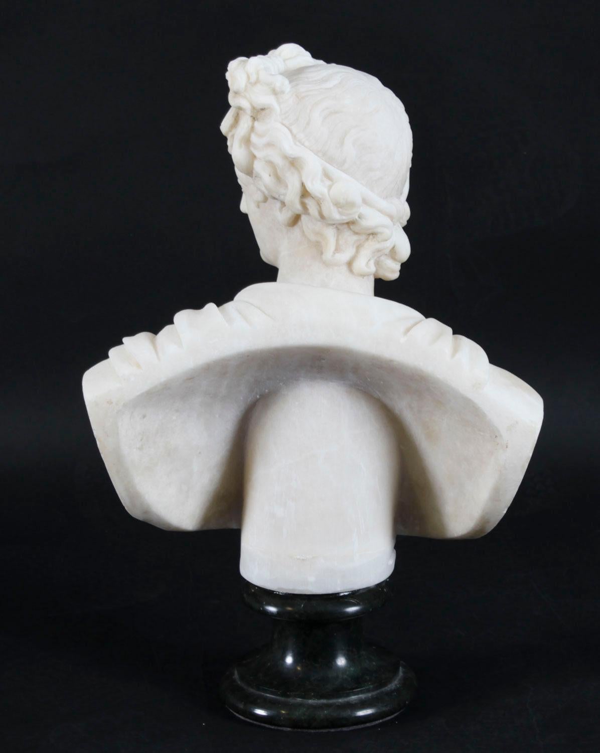 Antique Italian Alabaster Marble Bust of Greek God Apollo Belvedere 19th Century For Sale 4
