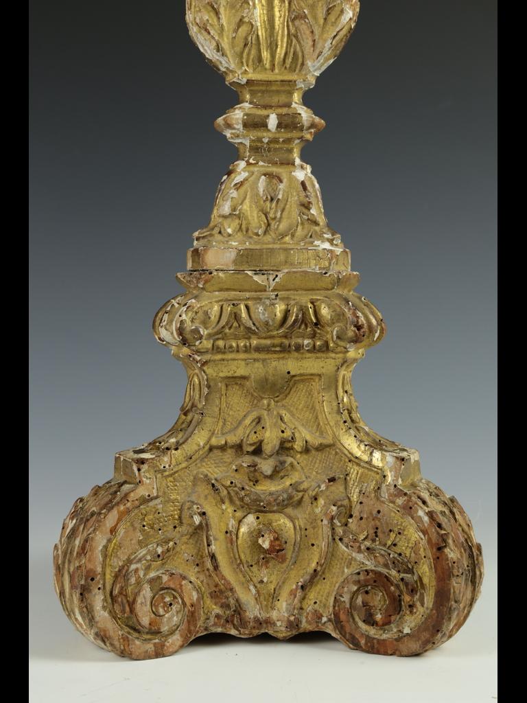Antike italienische Altar Hand geschnitzt Giltwood Kerzenleuchter im Angebot 7