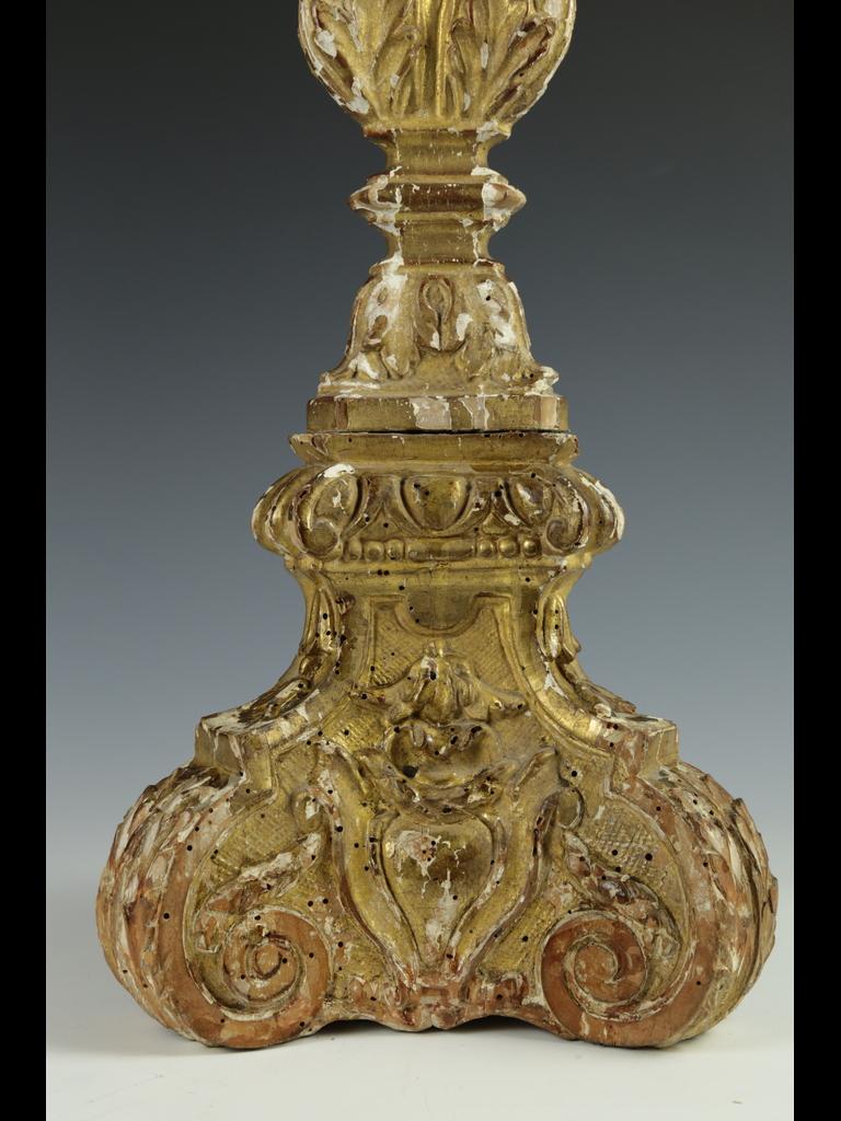 Antike italienische Altar Hand geschnitzt Giltwood Kerzenleuchter im Angebot 8