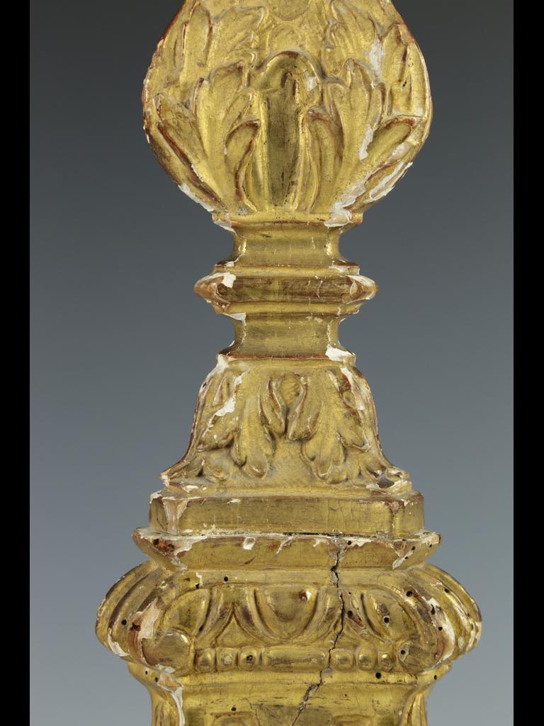 Antike italienische Altar Hand geschnitzt Giltwood Kerzenleuchter im Angebot 4