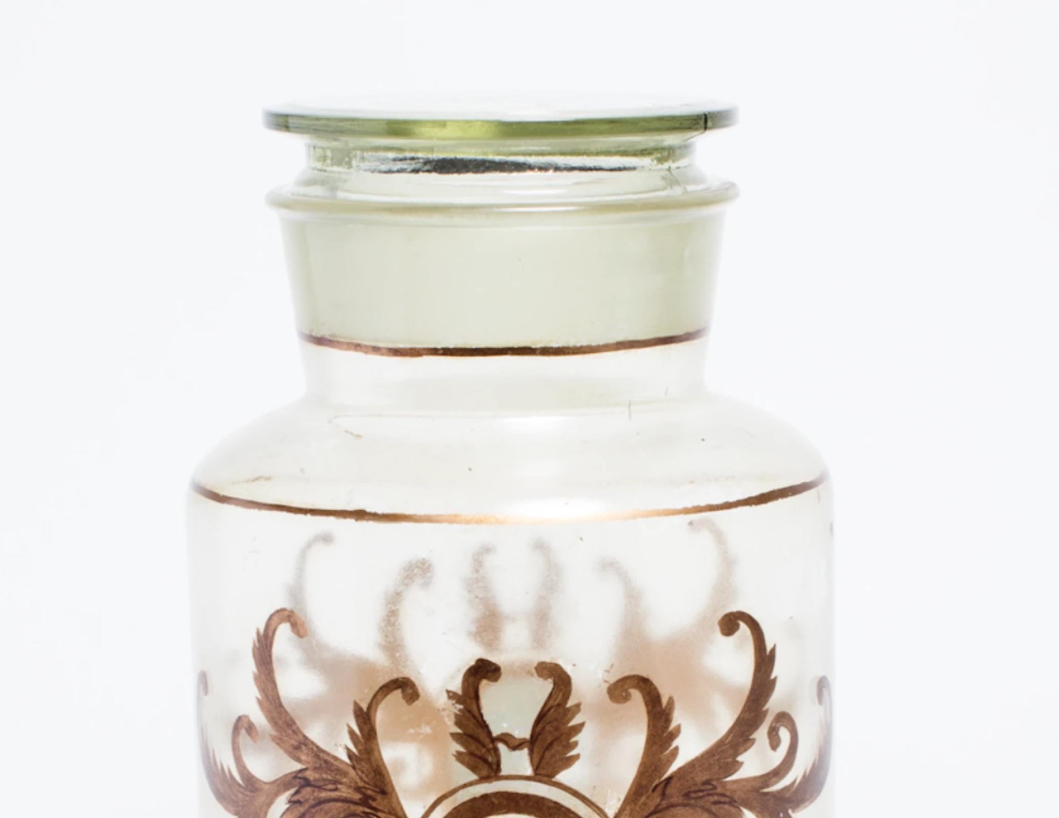 Ancienne jarre d'apothicaire italienne en verre à couvercle Bon état - En vente à South Salem, NY