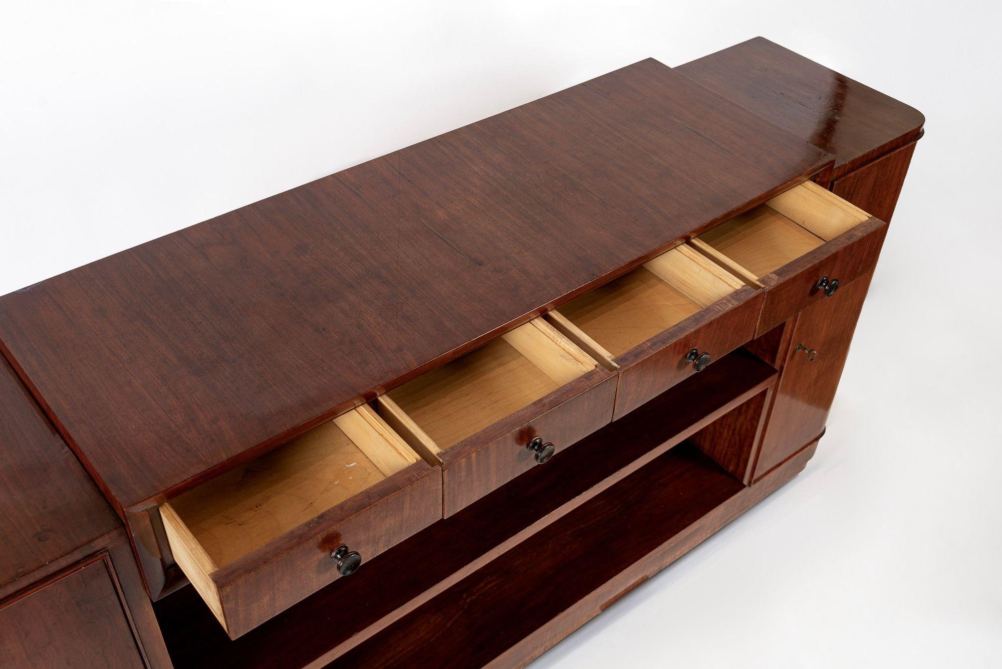 Milieu du XXe siècle Ancienne crédence ou meuble de bar en Wood Art Deco italien 1940s