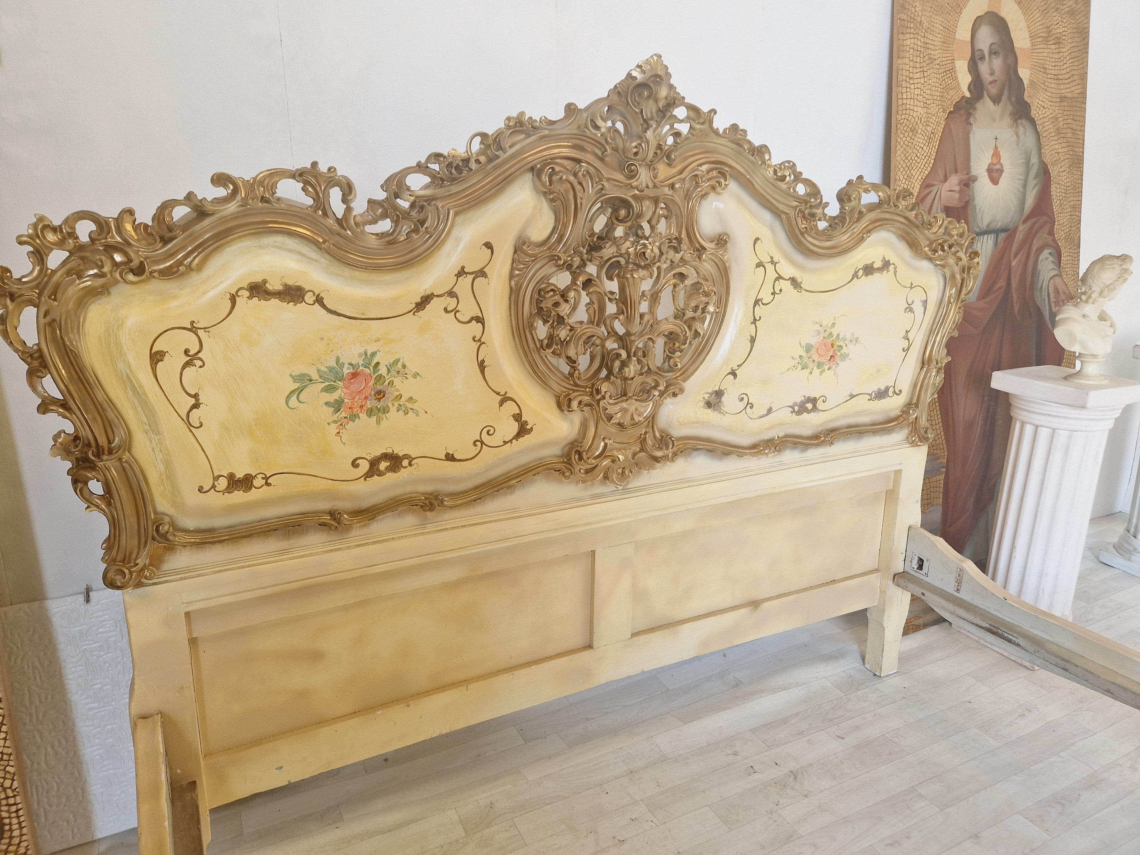 Antique Italian Baroque Bed Venetian Style 6