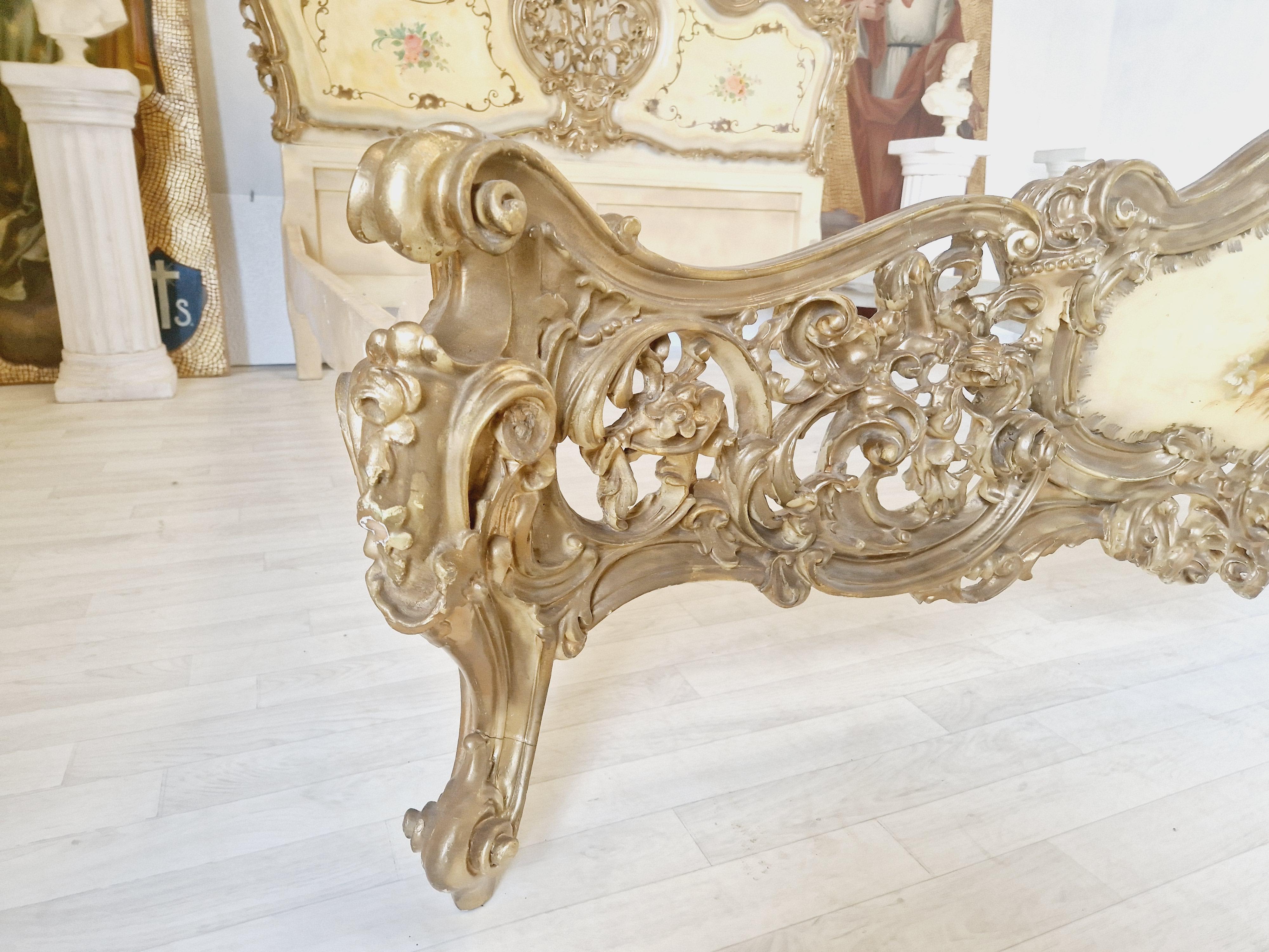 Antikes italienisches Barockbett im venezianischen Stil (Hartholz)