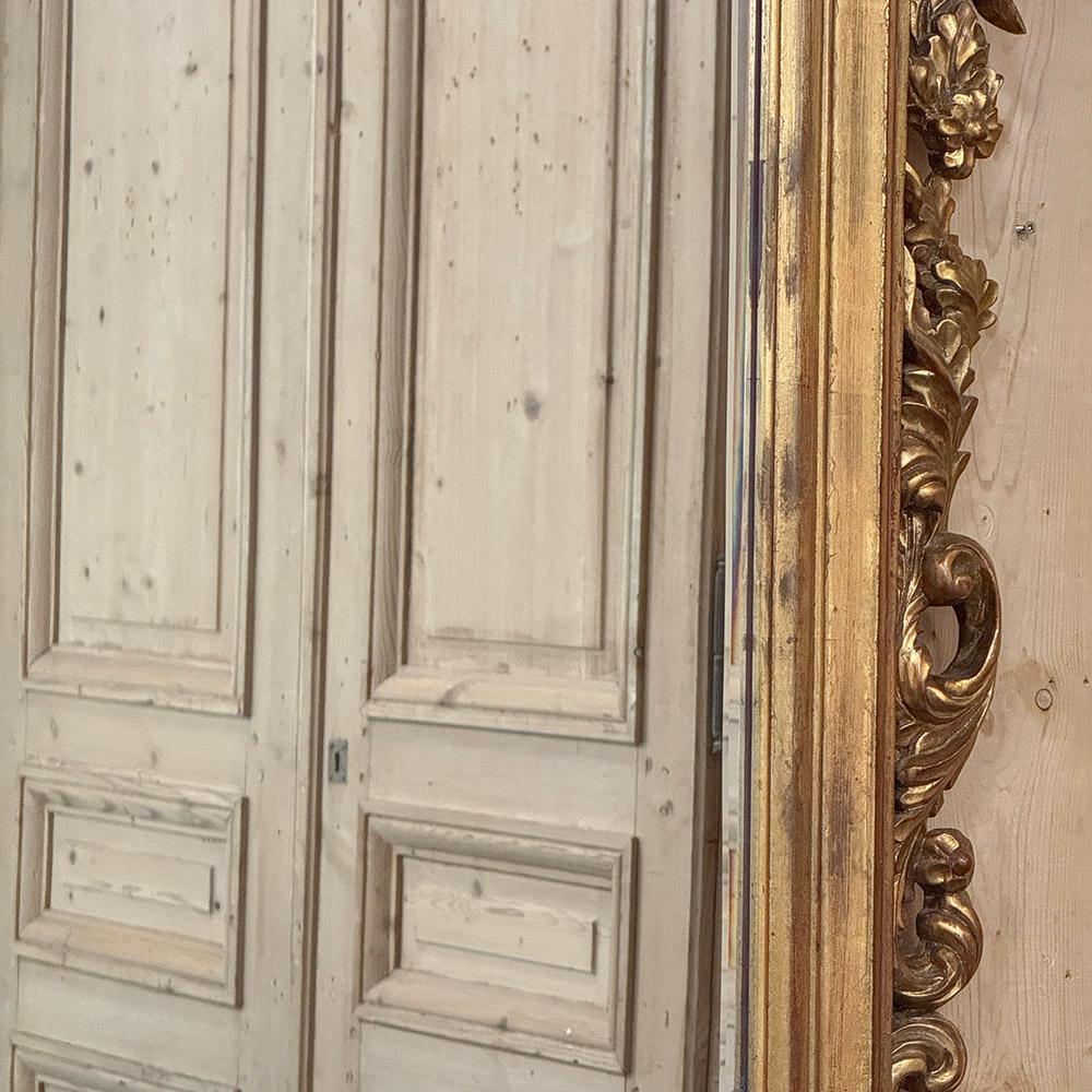 Antique Italian Baroque Carved Giltwood Wall Mirror For Sale 2