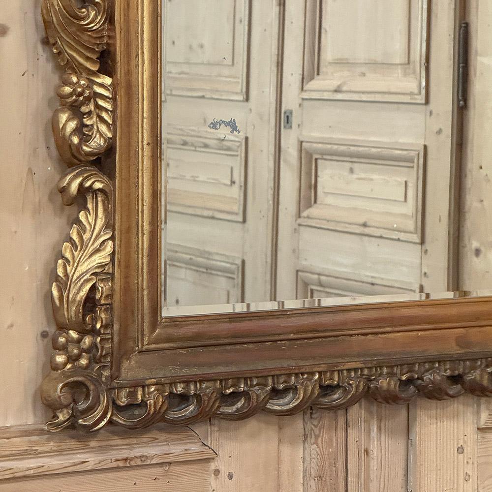 Antique Italian Baroque Carved Giltwood Wall Mirror For Sale 4