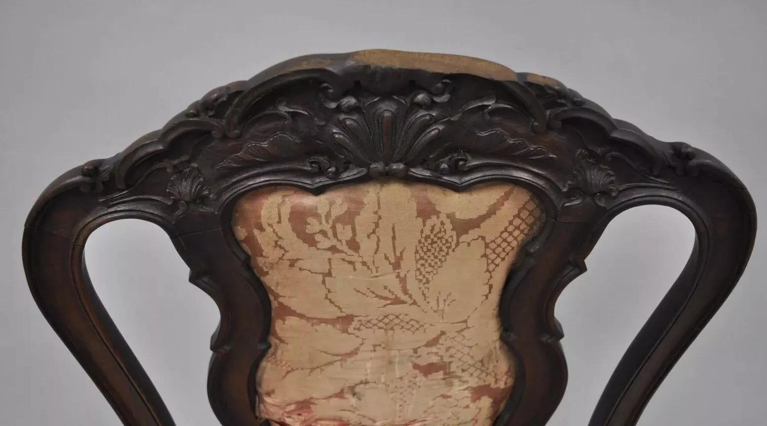 19th Century Antique Italian Baroque Carved Walnut Dining Chair French Style w/ Finished Back For Sale