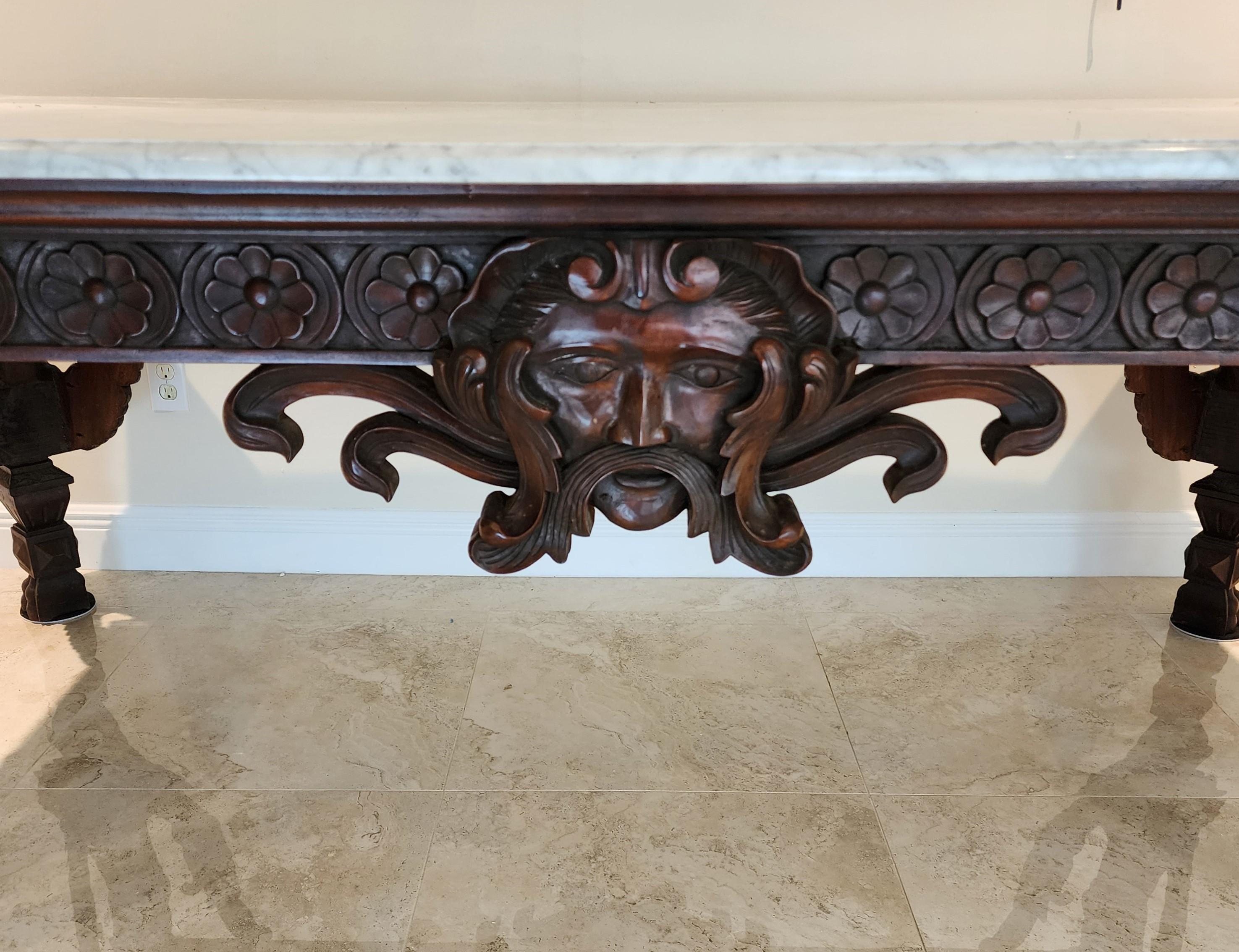 Ancienne table d'entrée de salle à manger baroque italienne en acajou  & Marbre Bon état - En vente à Lake Worth, FL