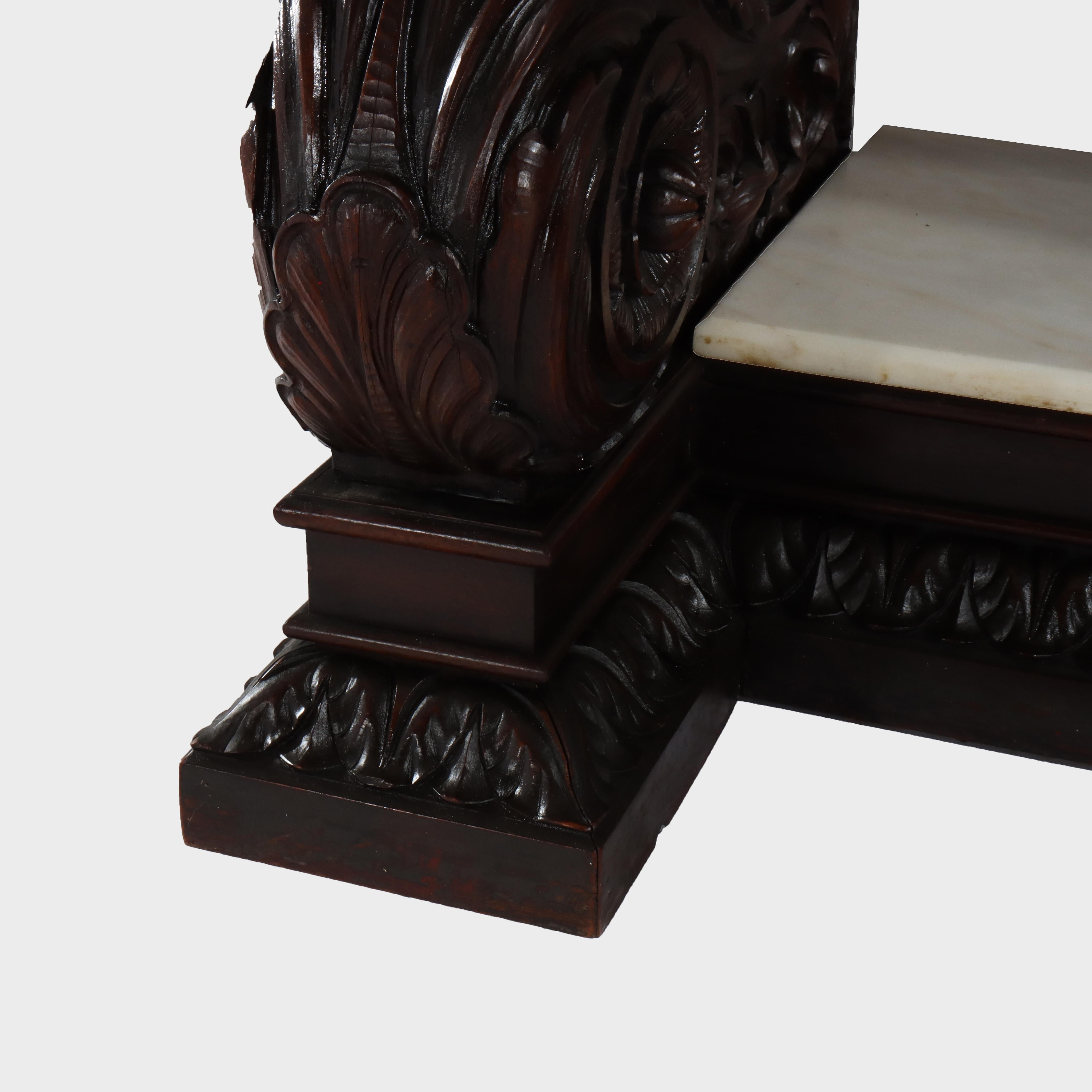 Antigua mesa consola barroca italiana de madera de nogal tallada y tapa de mármol S. XVIII en venta 1