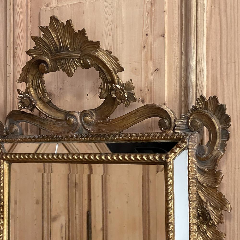 Miroir baroque italien ancien en bois doré en vente 4