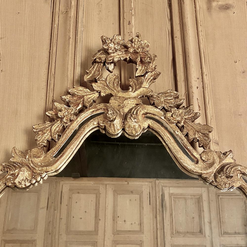 Antique Italian Baroque Giltwood Mirror For Sale 6