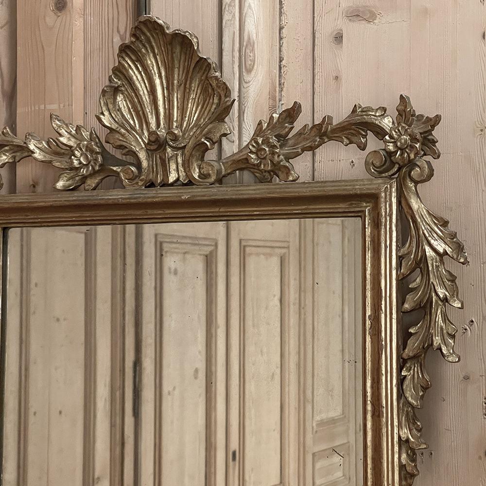 Antique Italian Baroque Giltwood Mirror For Sale 5