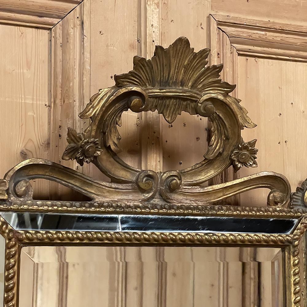 Miroir baroque italien ancien en bois doré en vente 3