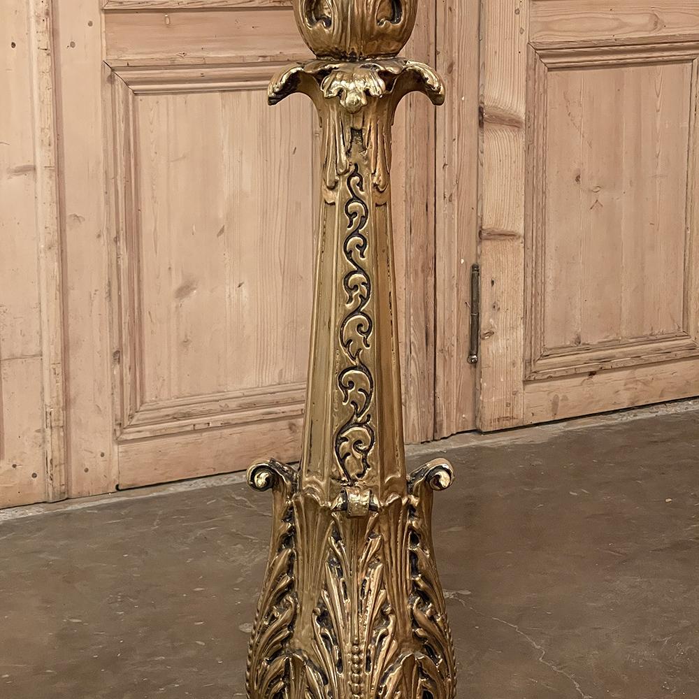 Antiker italienischer Barocksockel aus vergoldetem Holz im Angebot 6