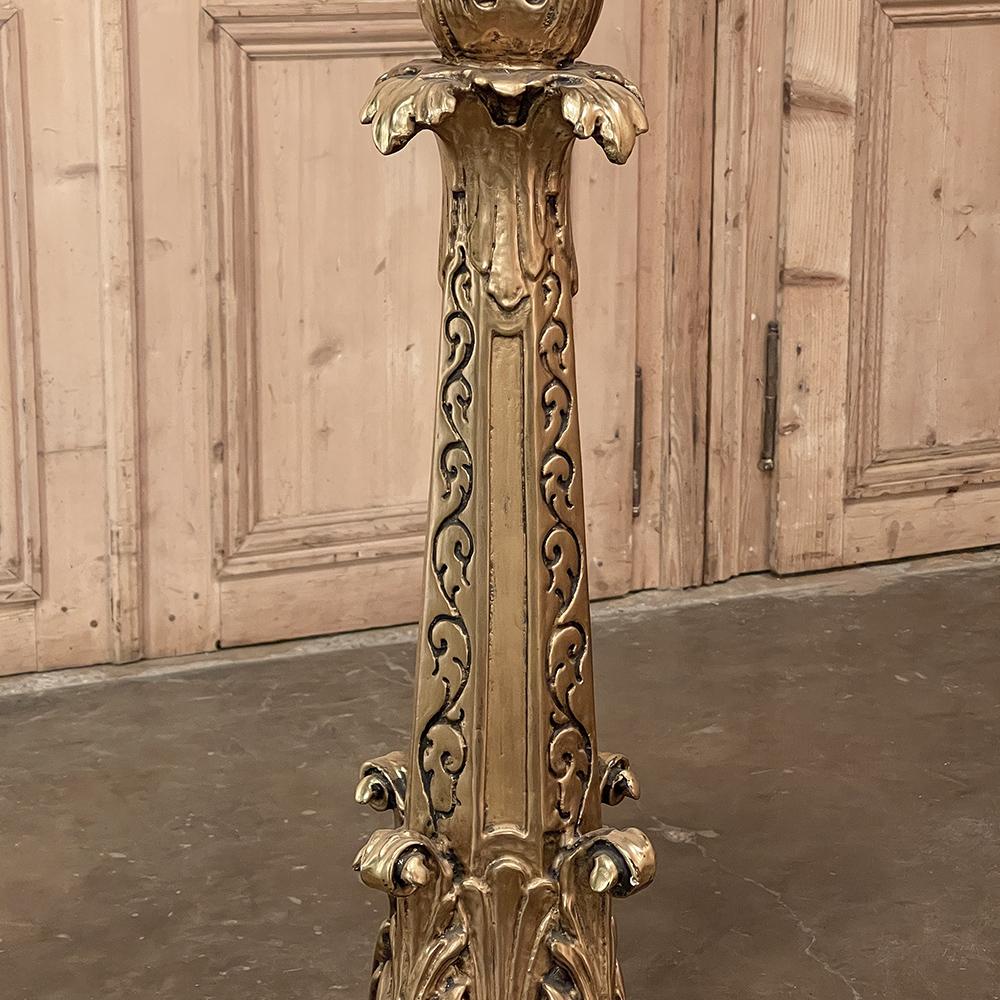 Piédestal baroque italien ancien en bois doré en vente 8
