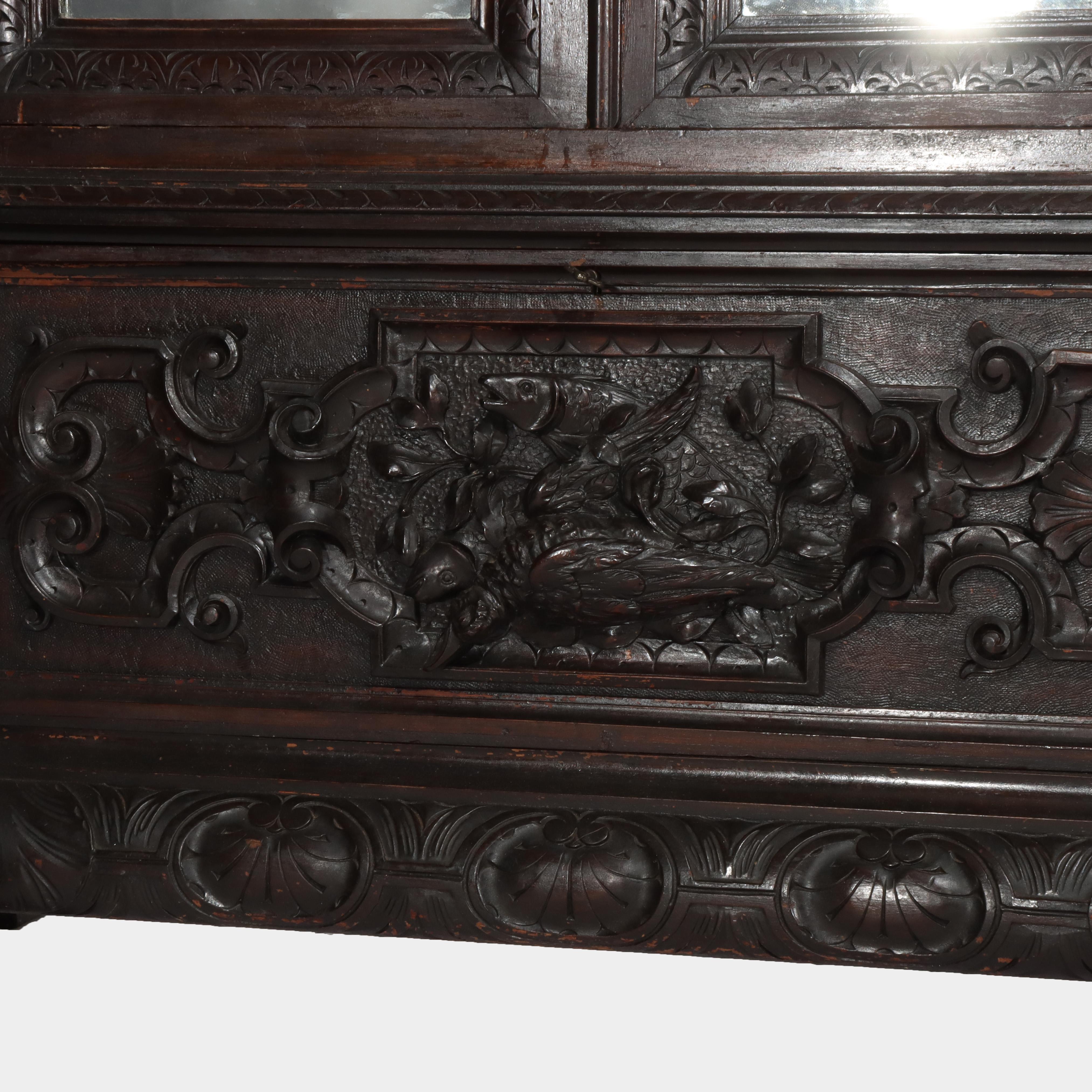 Antiguo Armario Barroco Italiano de Nogal Tallado con Figuras C1890 en venta 2