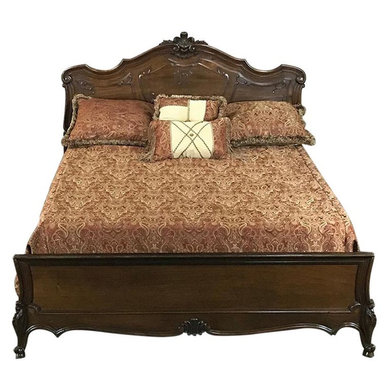Antique Italian Baroque Solid Walnut Queen Bed For Sale at 1stdibs