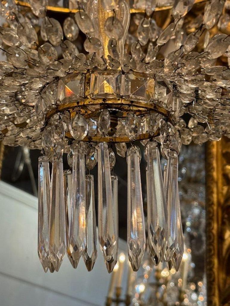 Lustre italien ancien en forme de panier perlé en vente 2
