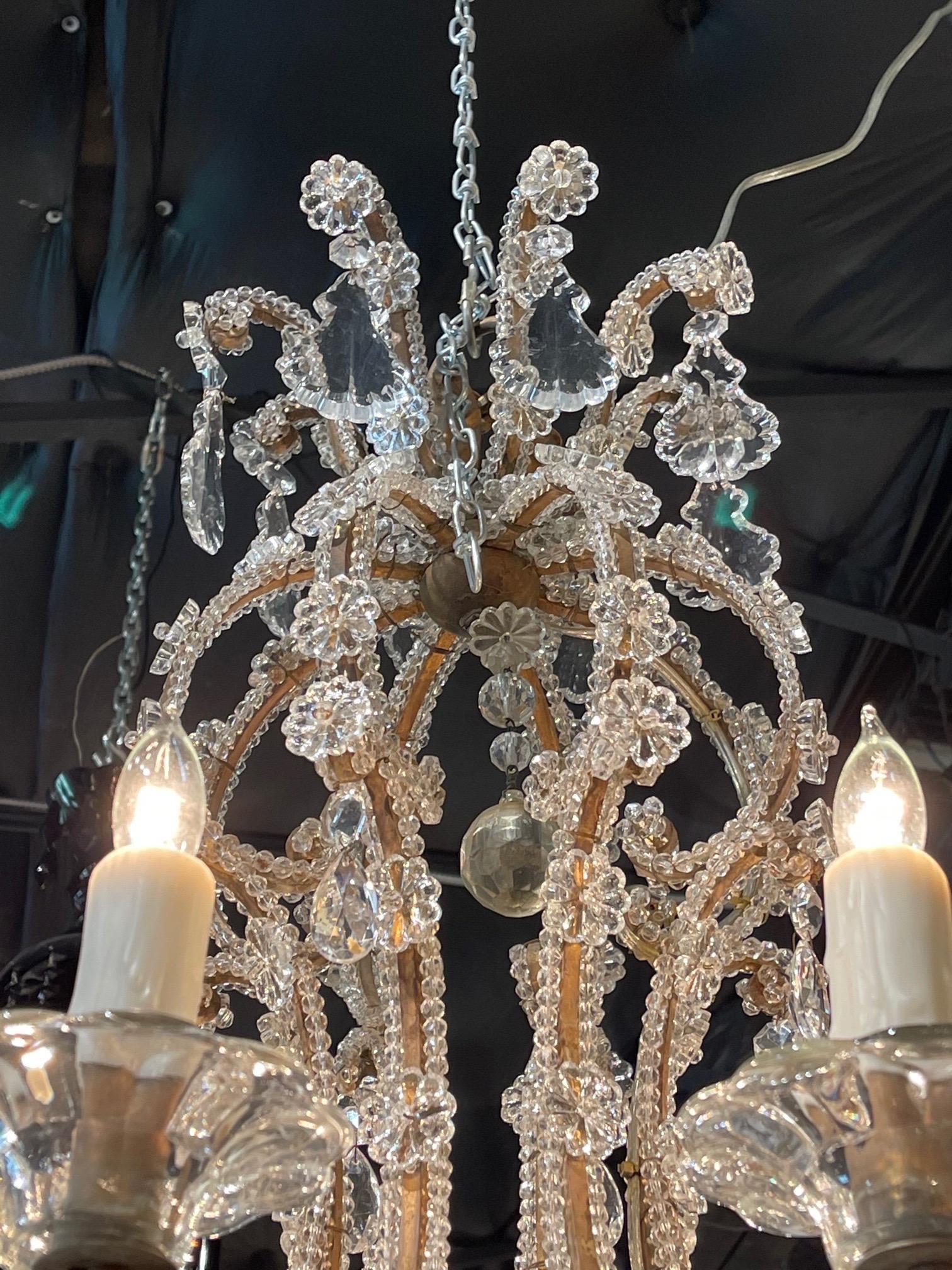Lustre italien ancien en cristal perlé à 6 lumières en vente 1
