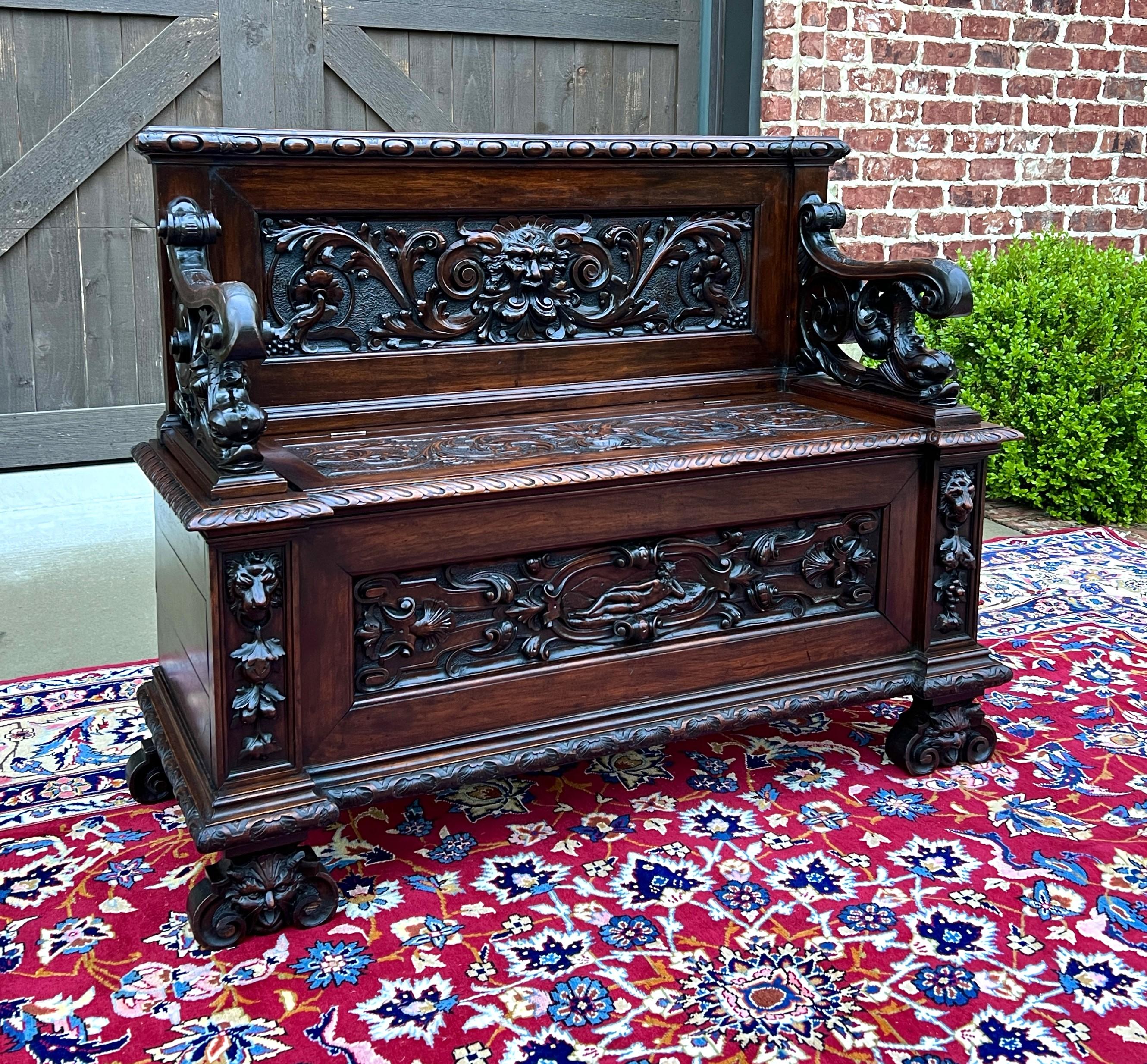Antique Italian Bench Settee Entry Hall Bench Renaissance Revival Walnut 19th C For Sale 4
