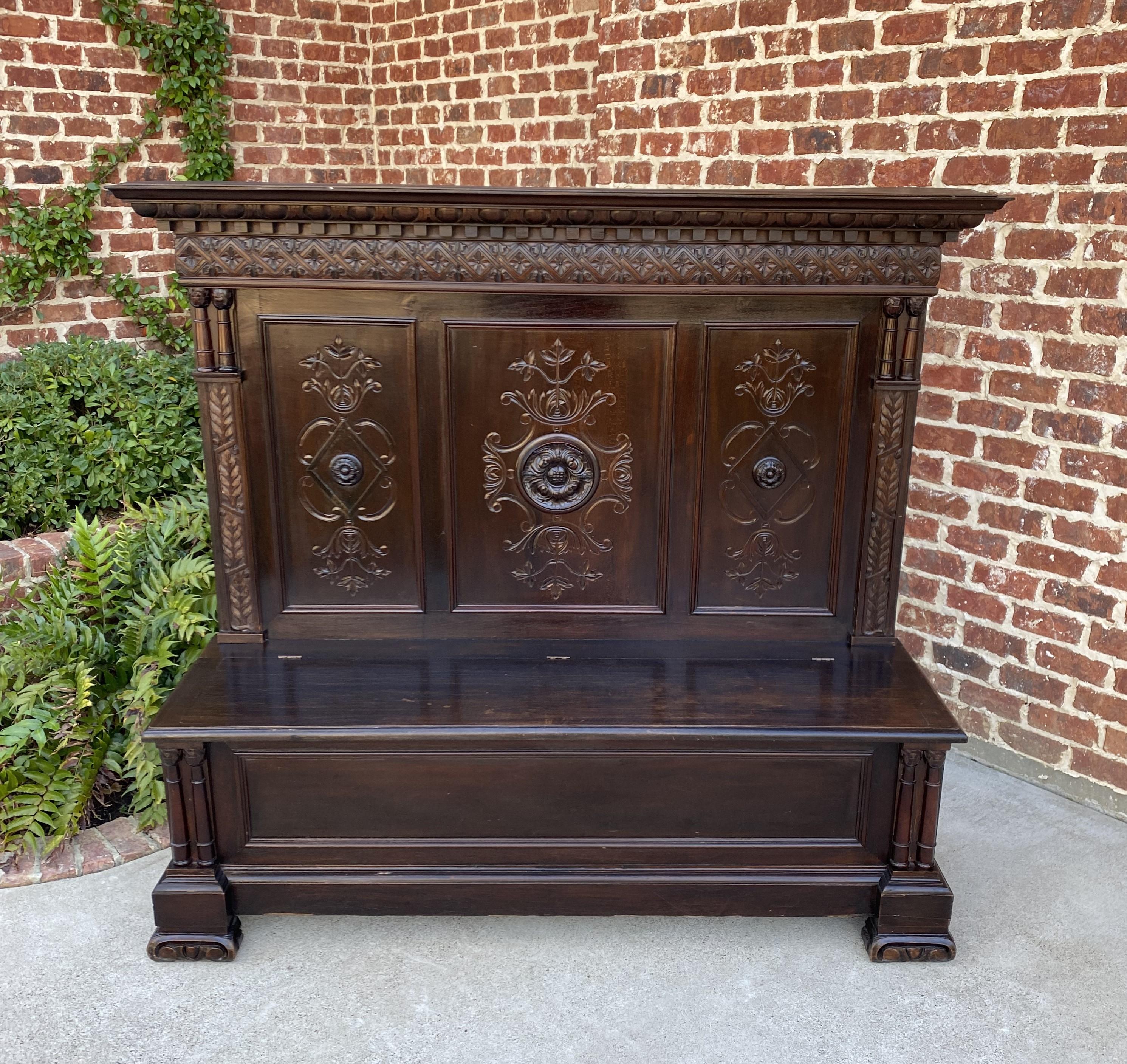 Carved Antique Italian Bench Settee Entry Hall Foyer Renaissance Revival Oak 19th C For Sale
