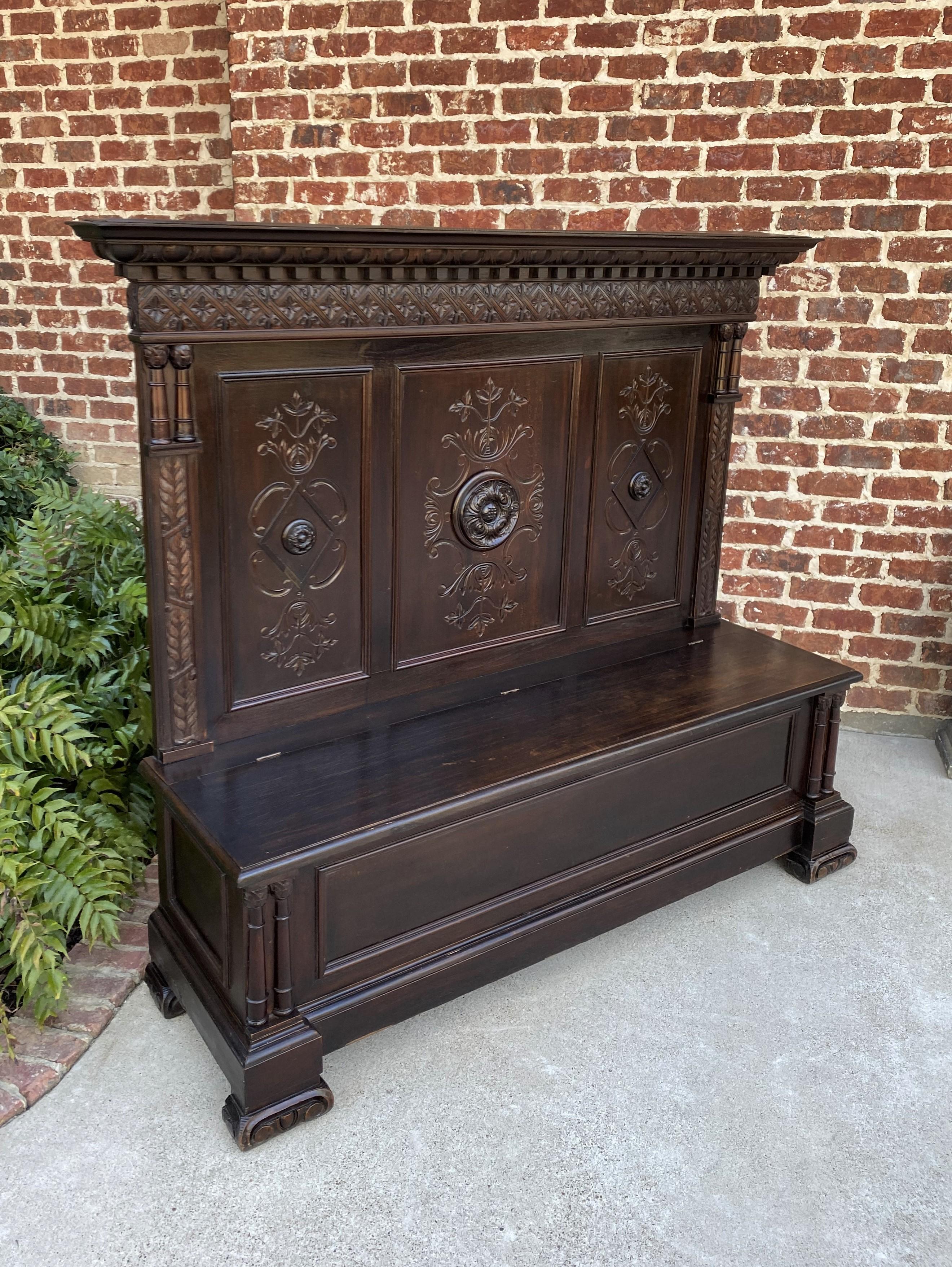 Carved Antique Italian Bench Settee Entry Hall Foyer Renaissance Revival Oak 19th C For Sale