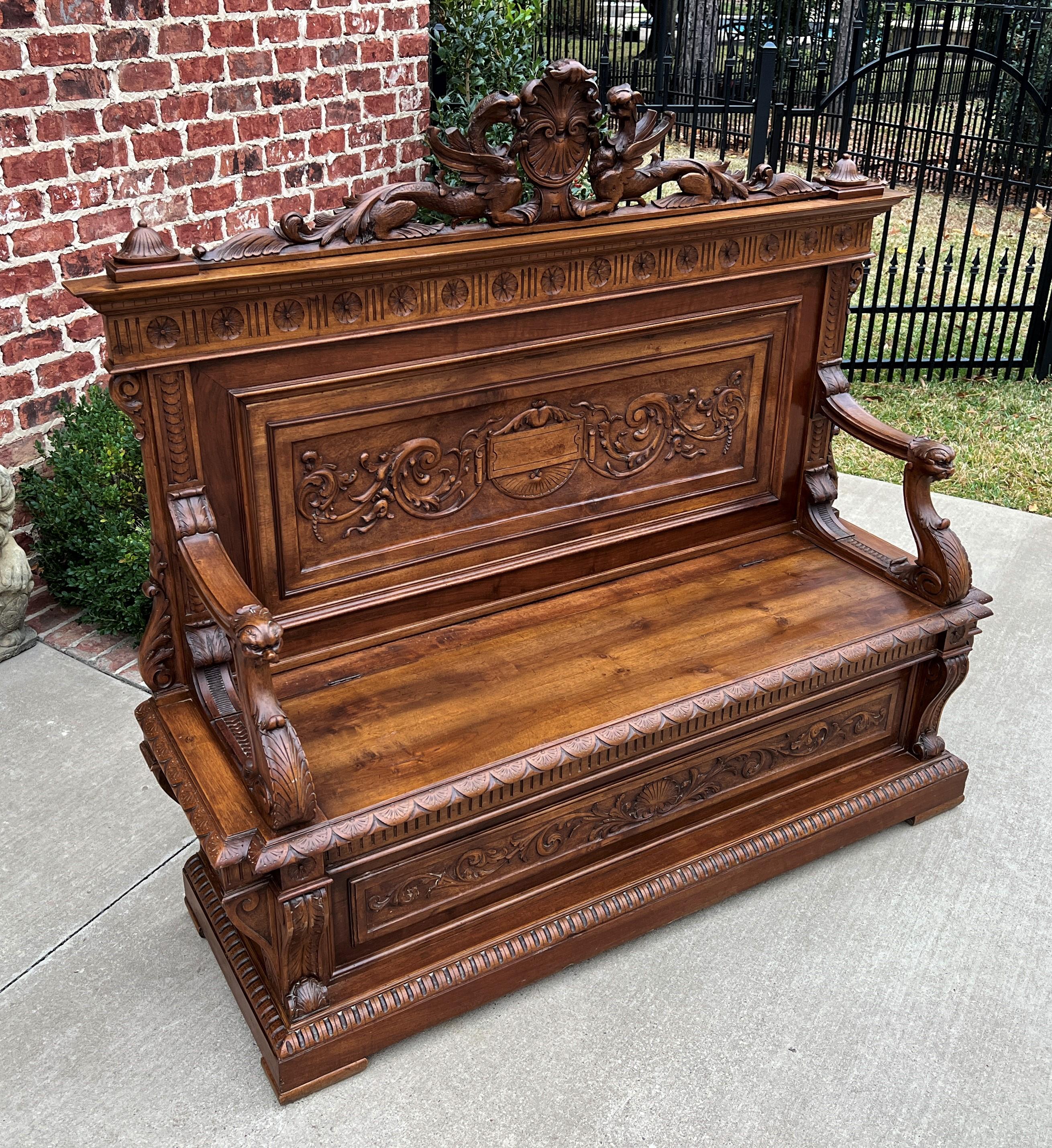 Antique Italian Bench Settee Entry Hall Foyer Renaissance Revival Walnut 19th C For Sale 6