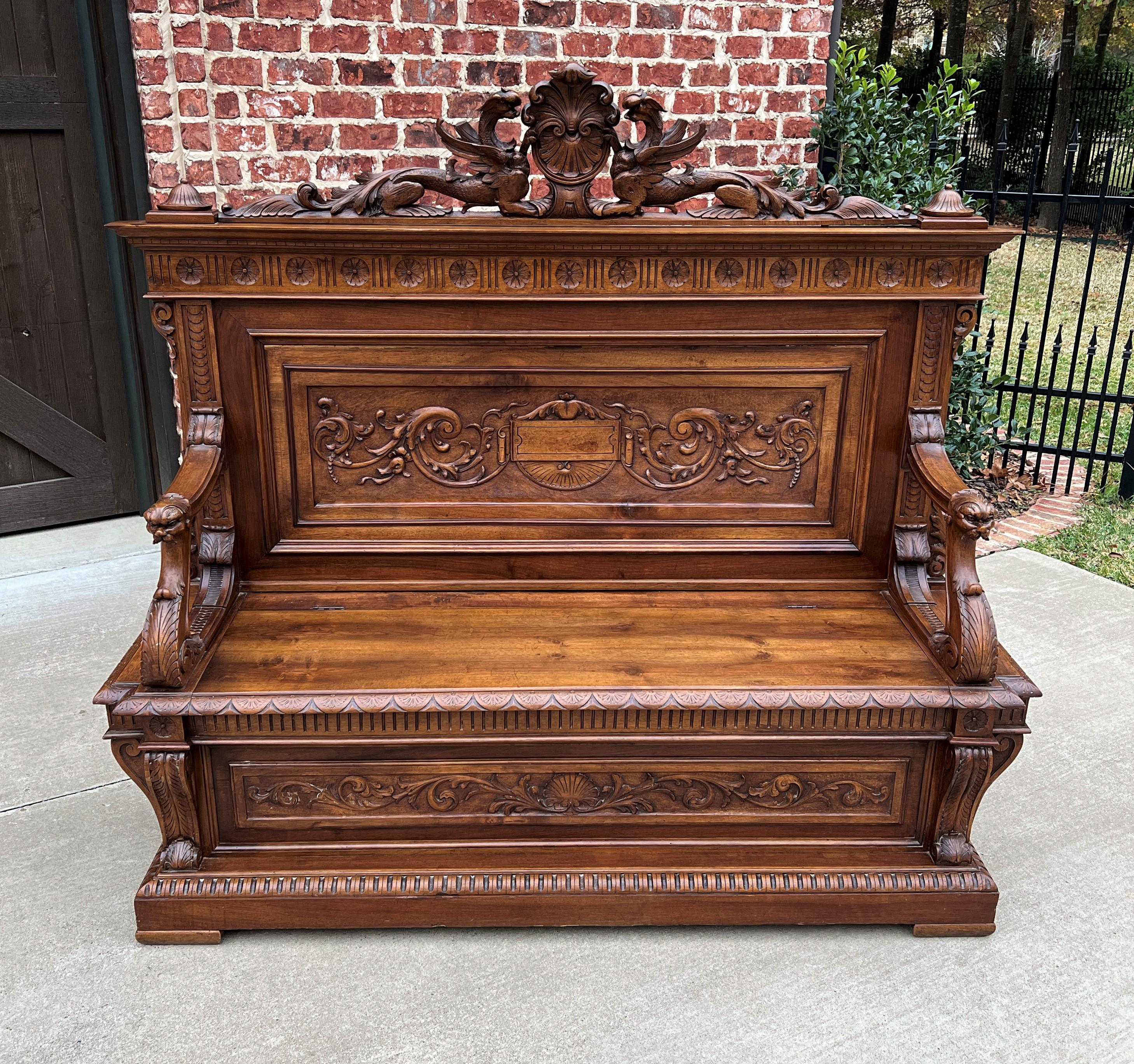 Antique Italian Bench Settee Entry Hall Foyer Renaissance Revival Walnut 19th C For Sale 8