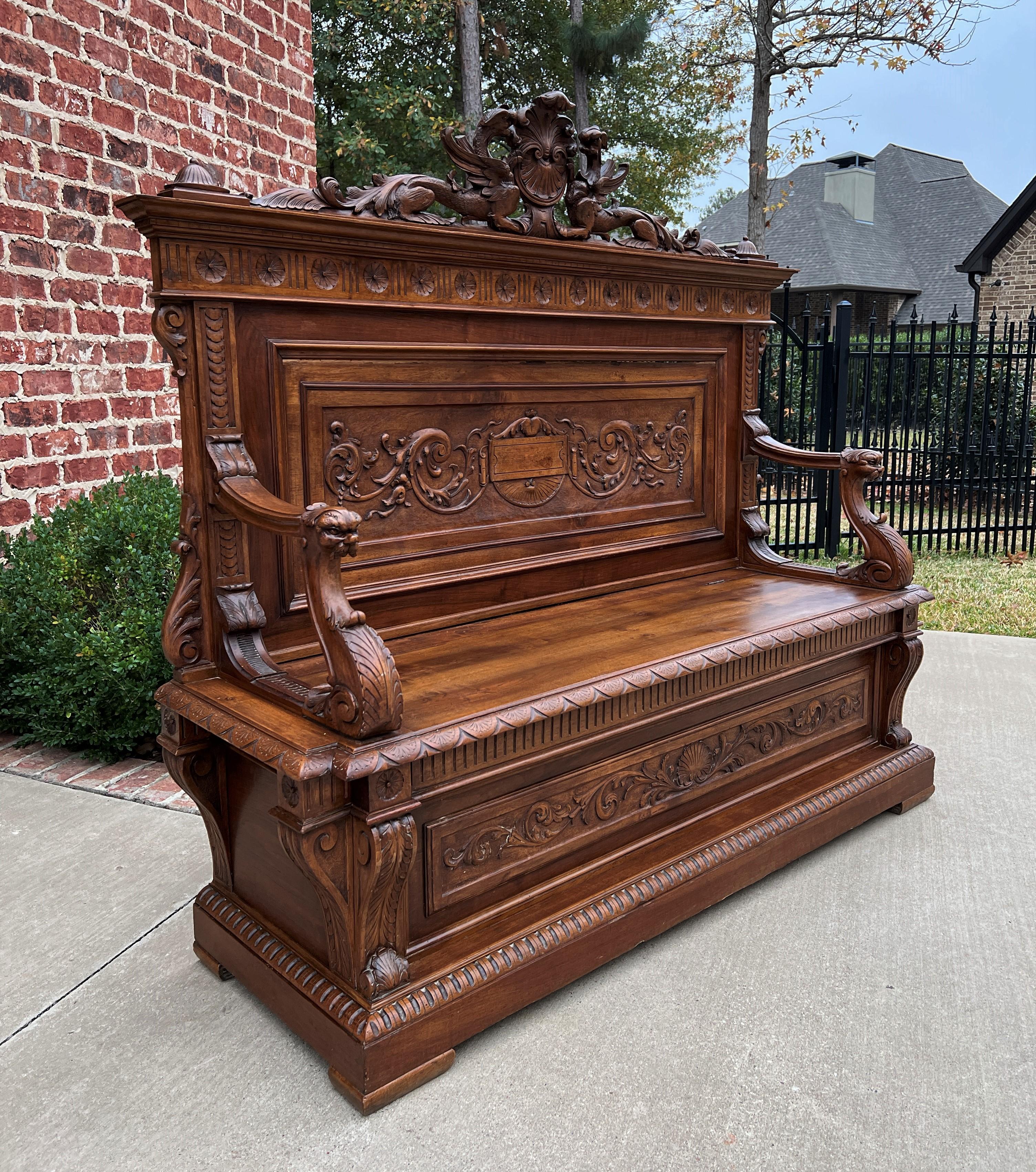 Antique Italian Bench Settee Entry Hall Foyer Renaissance Revival Walnut 19th C For Sale 9