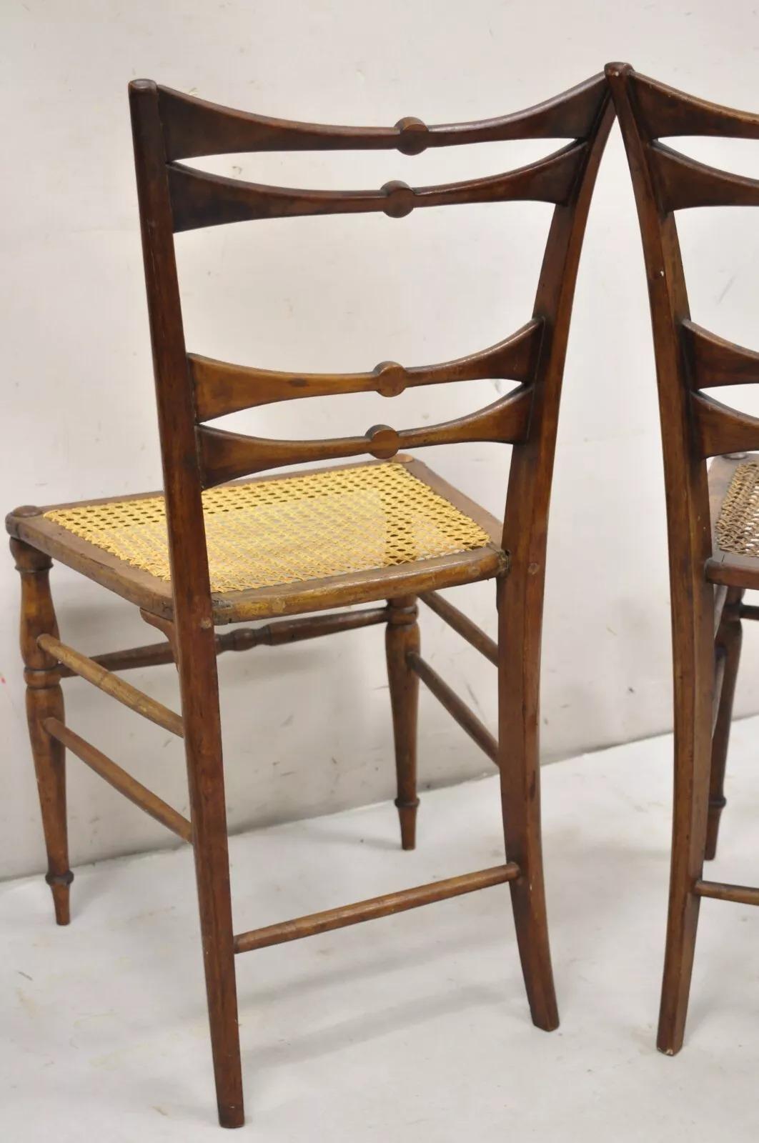 Antique Italian Biedermeier Arts & Crafts Walnut Bowtie Chiavari Side Chair Pair For Sale 3