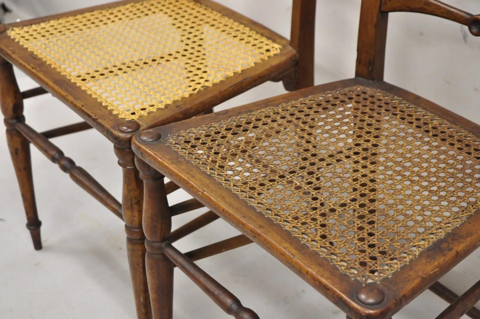Antique Italian Biedermeier Arts & Crafts Walnut Bowtie Chiavari Side Chair Pair For Sale 1