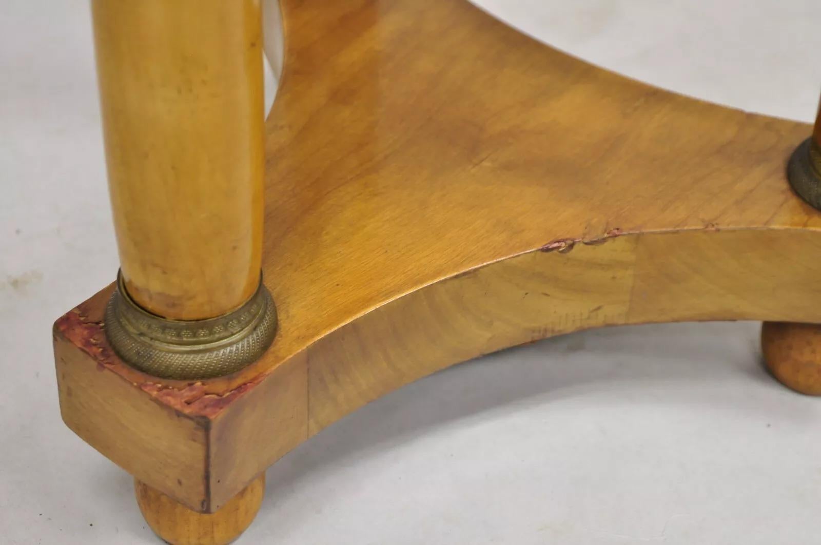 Antiker italienischer Biedermeier-Beistelltisch mit Marmorplatte, Französisches Empire, Französisches Empire im Angebot 2