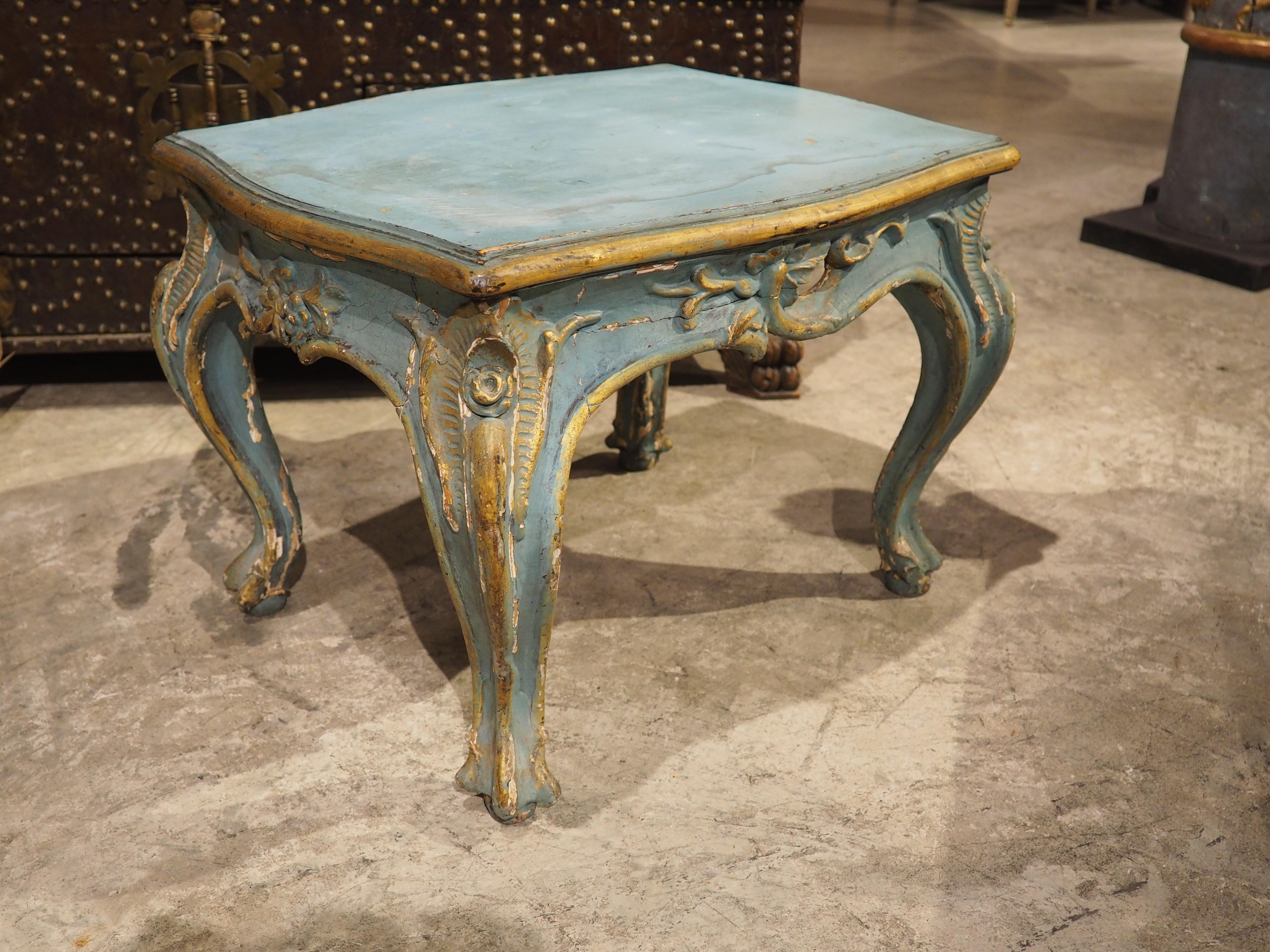 Antiker italienischer Tabouret-Hocker aus Holz, blau bemalt und vergoldet, um 1850 im Angebot 4