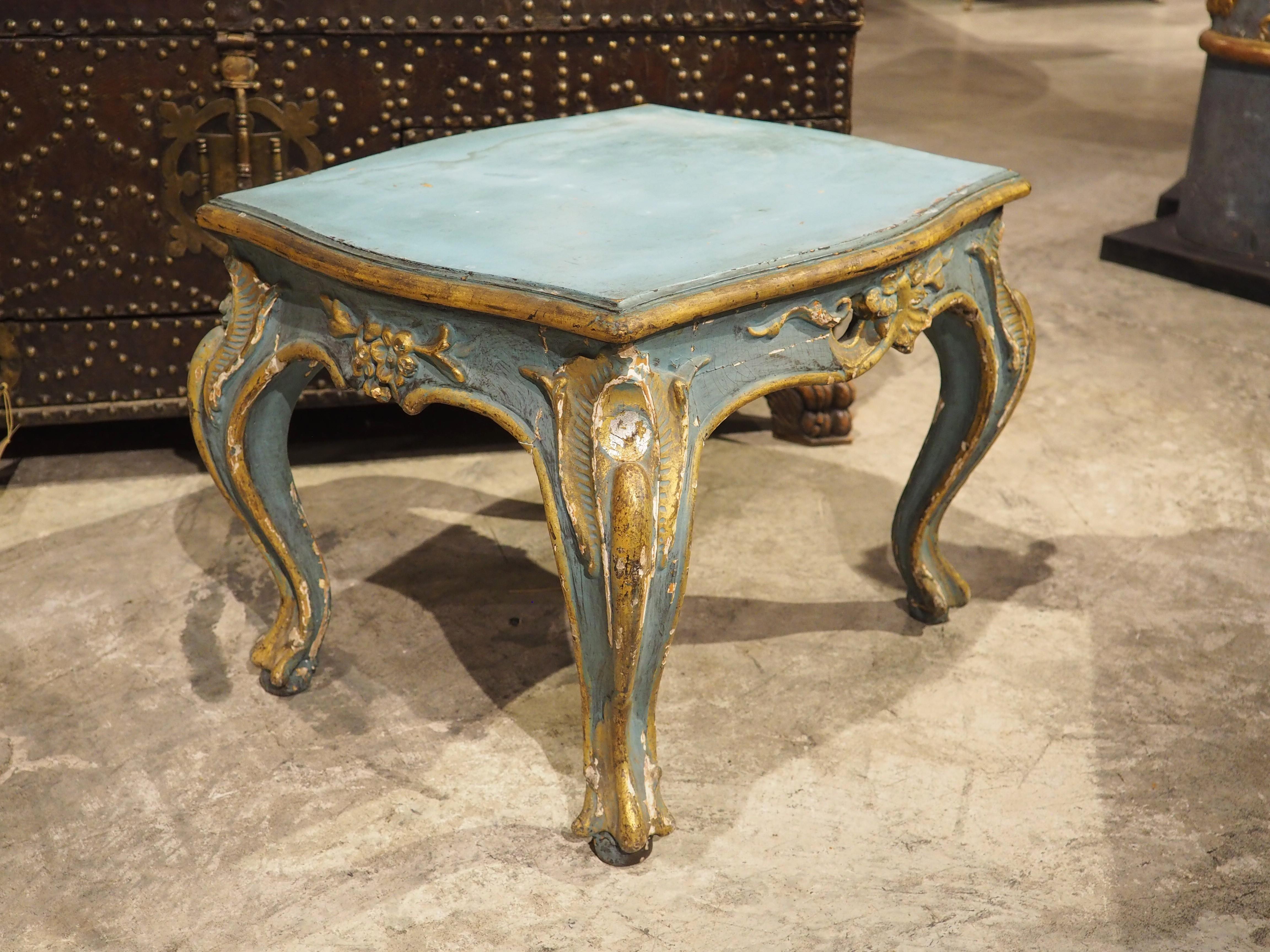 Antiker italienischer Tabouret-Hocker aus Holz, blau bemalt und vergoldet, um 1850 im Angebot 10
