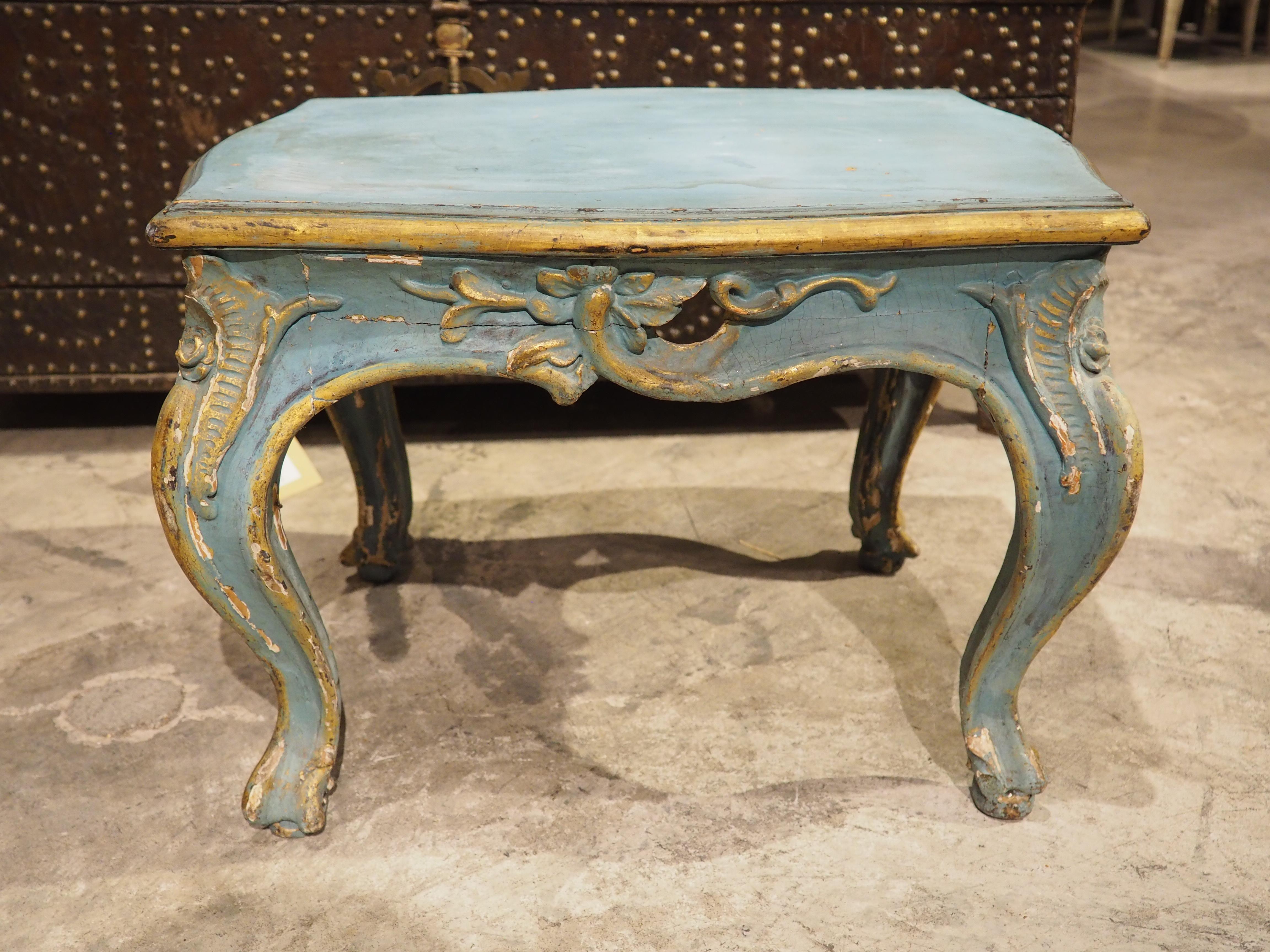 Antiker italienischer Tabouret-Hocker aus Holz, blau bemalt und vergoldet, um 1850 im Angebot 1