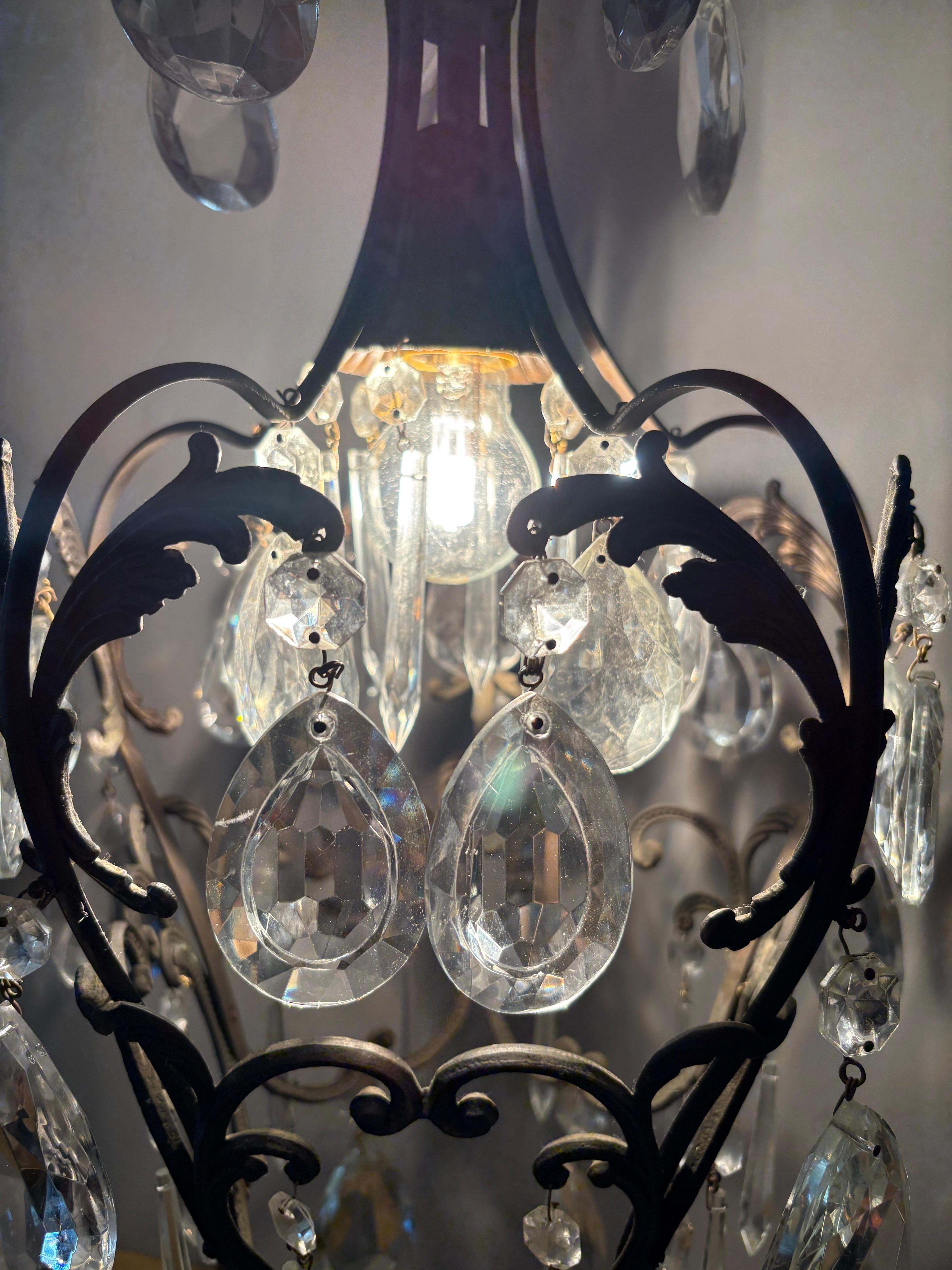 Lustre italien ancien à cage en vente 1