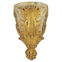 Antiguo Soporte de Pared / Estante Italiano Tallado en Gesso y Dorado