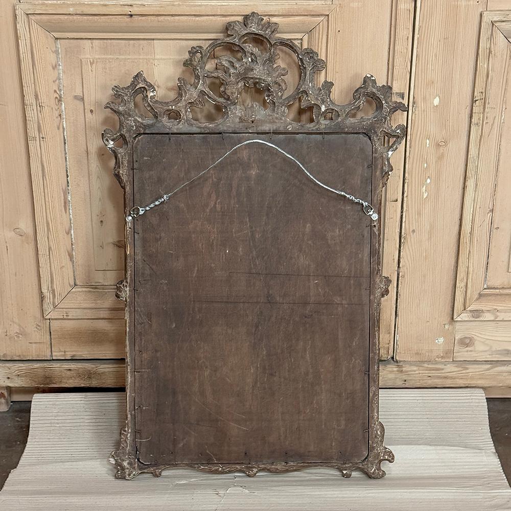 Antike italienische geschnitzt Giltwood Rokoko-Stil Spiegel im Angebot 9